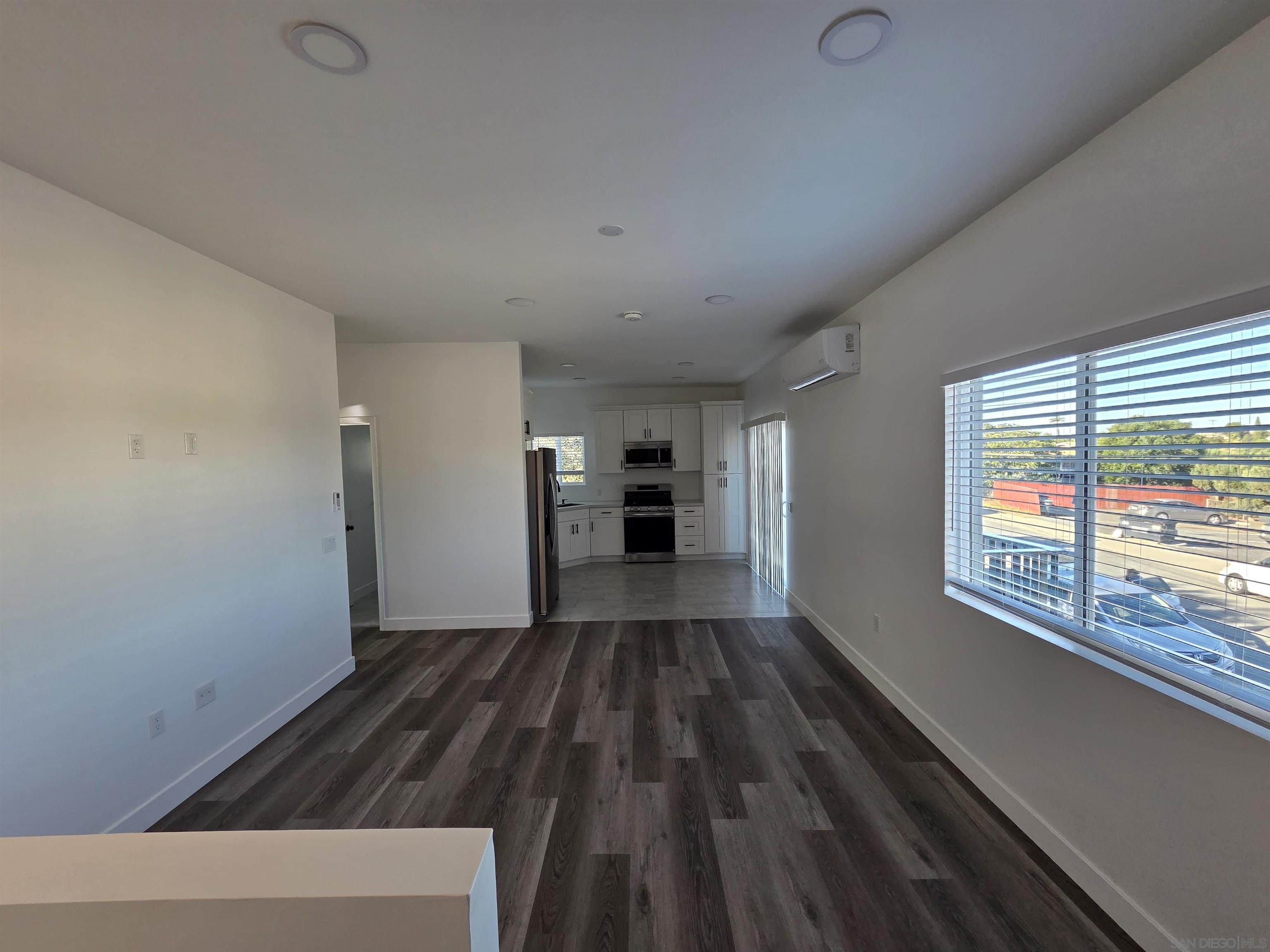 Detail Gallery Image 5 of 15 For 2702-17  Grove St, National City,  CA 91950 - 2 Beds | 1 Baths