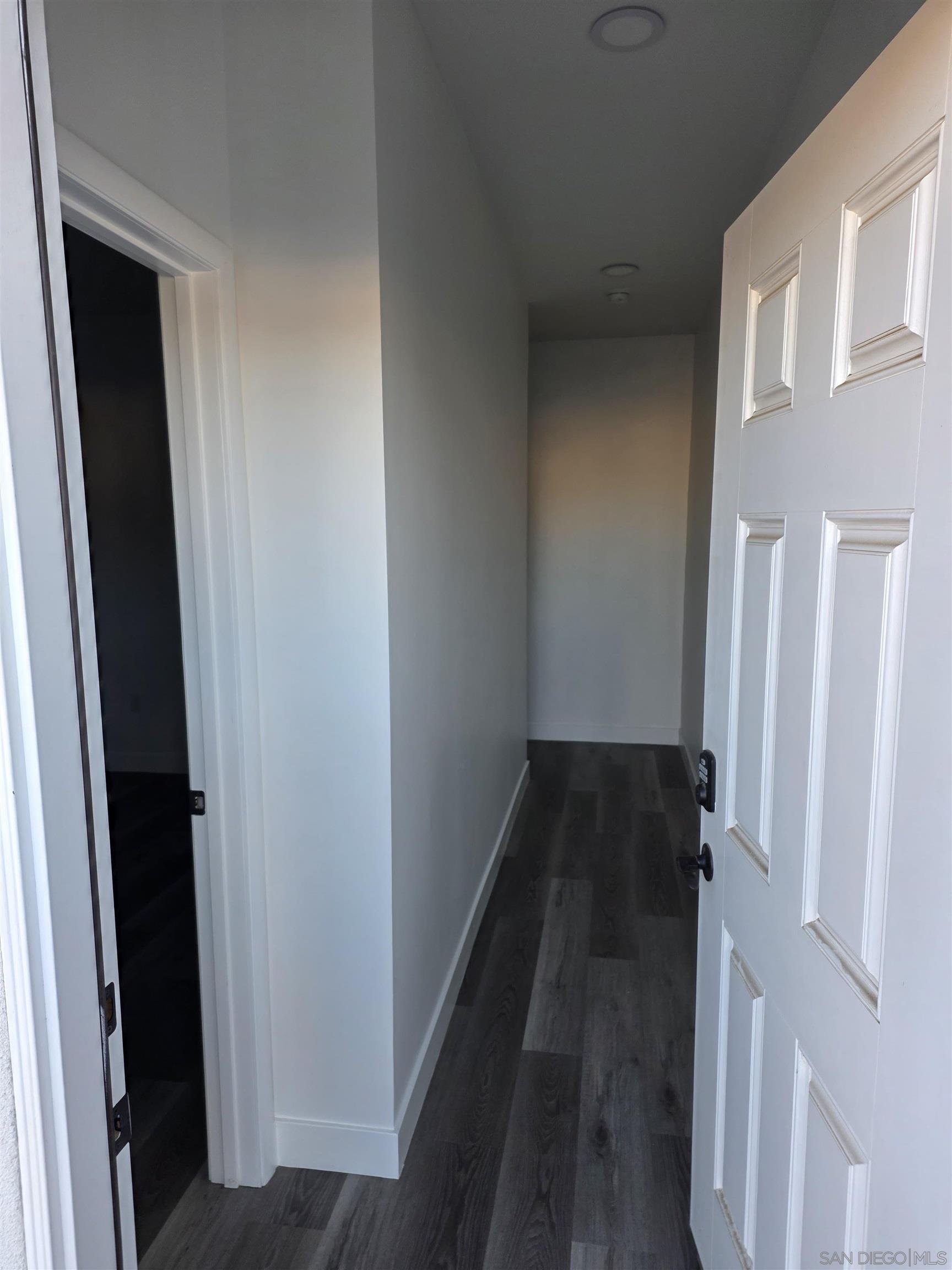 Detail Gallery Image 9 of 15 For 2702-17  Grove St, National City,  CA 91950 - 2 Beds | 1 Baths