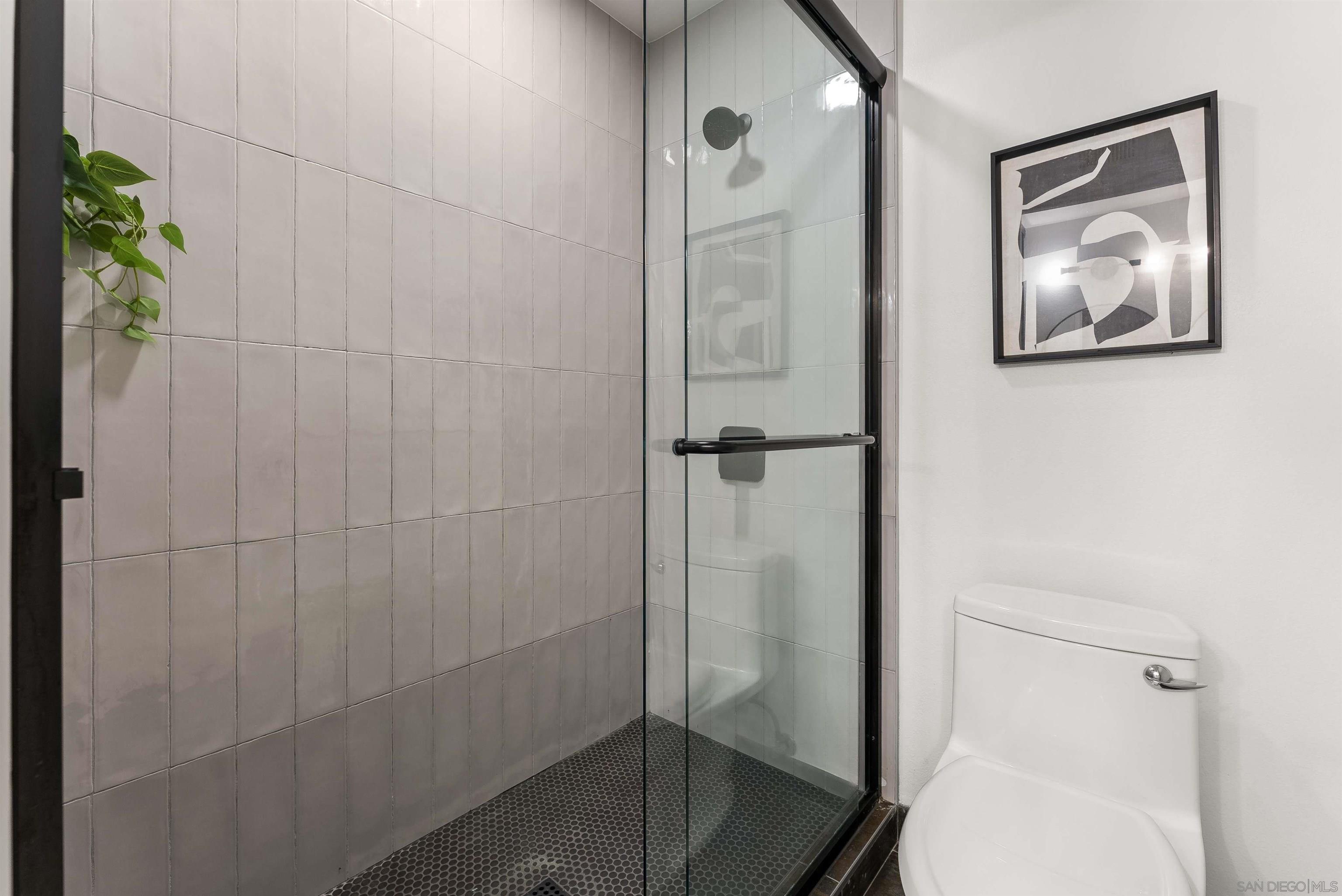 Detail Gallery Image 12 of 21 For 3546  Seahorn Cir, San Diego,  CA 92130 - 2 Beds | 2 Baths