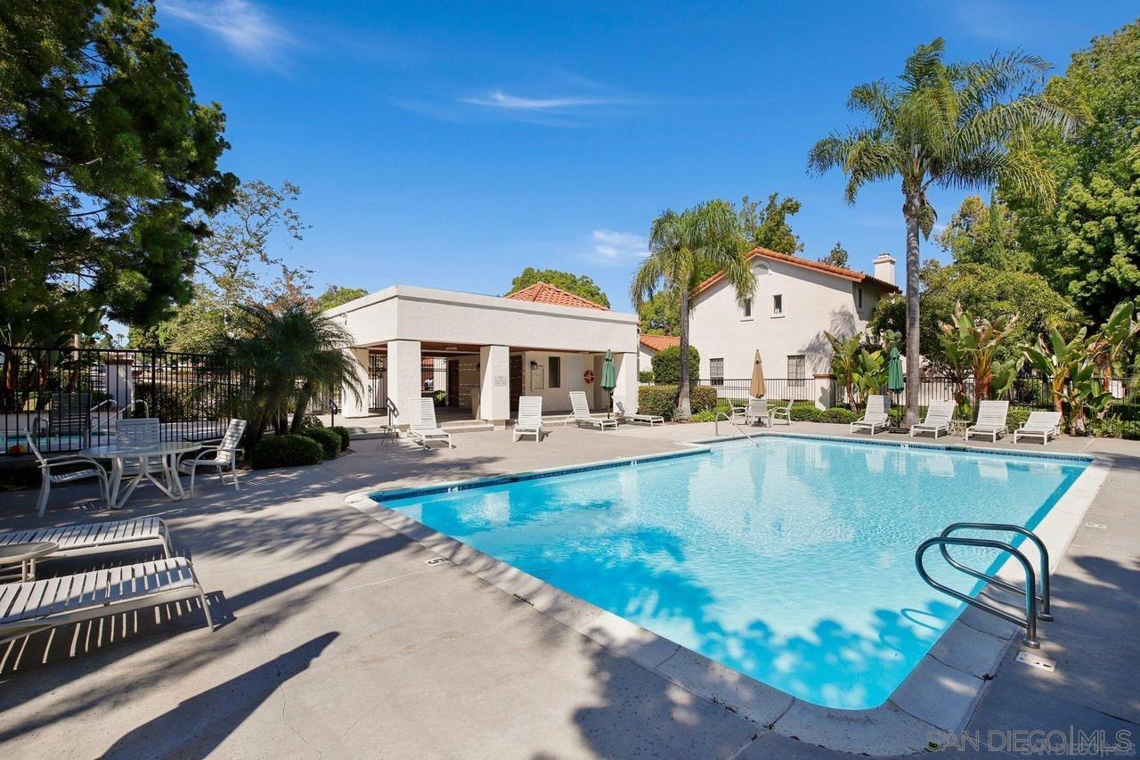 Detail Gallery Image 17 of 21 For 3546  Seahorn Cir, San Diego,  CA 92130 - 2 Beds | 2 Baths