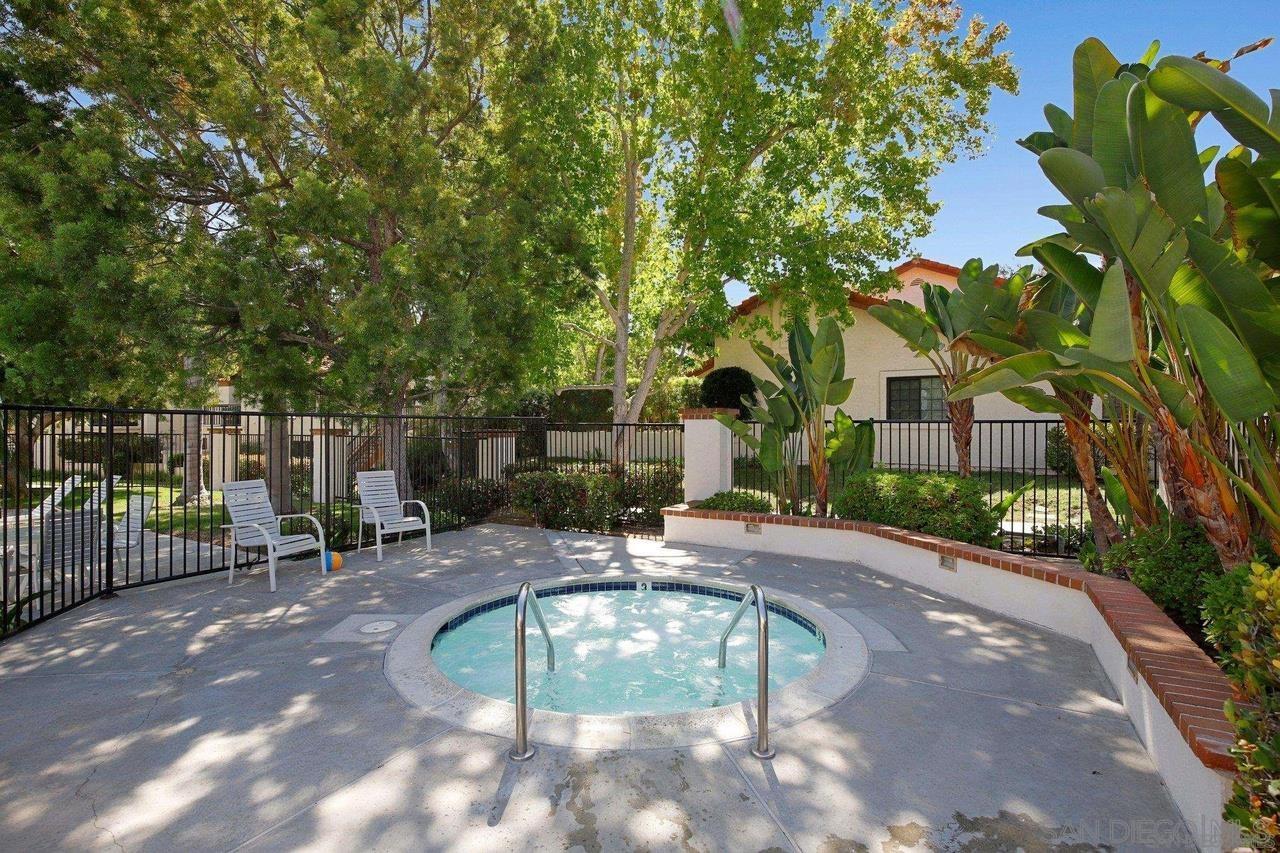 Detail Gallery Image 18 of 21 For 3546  Seahorn Cir, San Diego,  CA 92130 - 2 Beds | 2 Baths