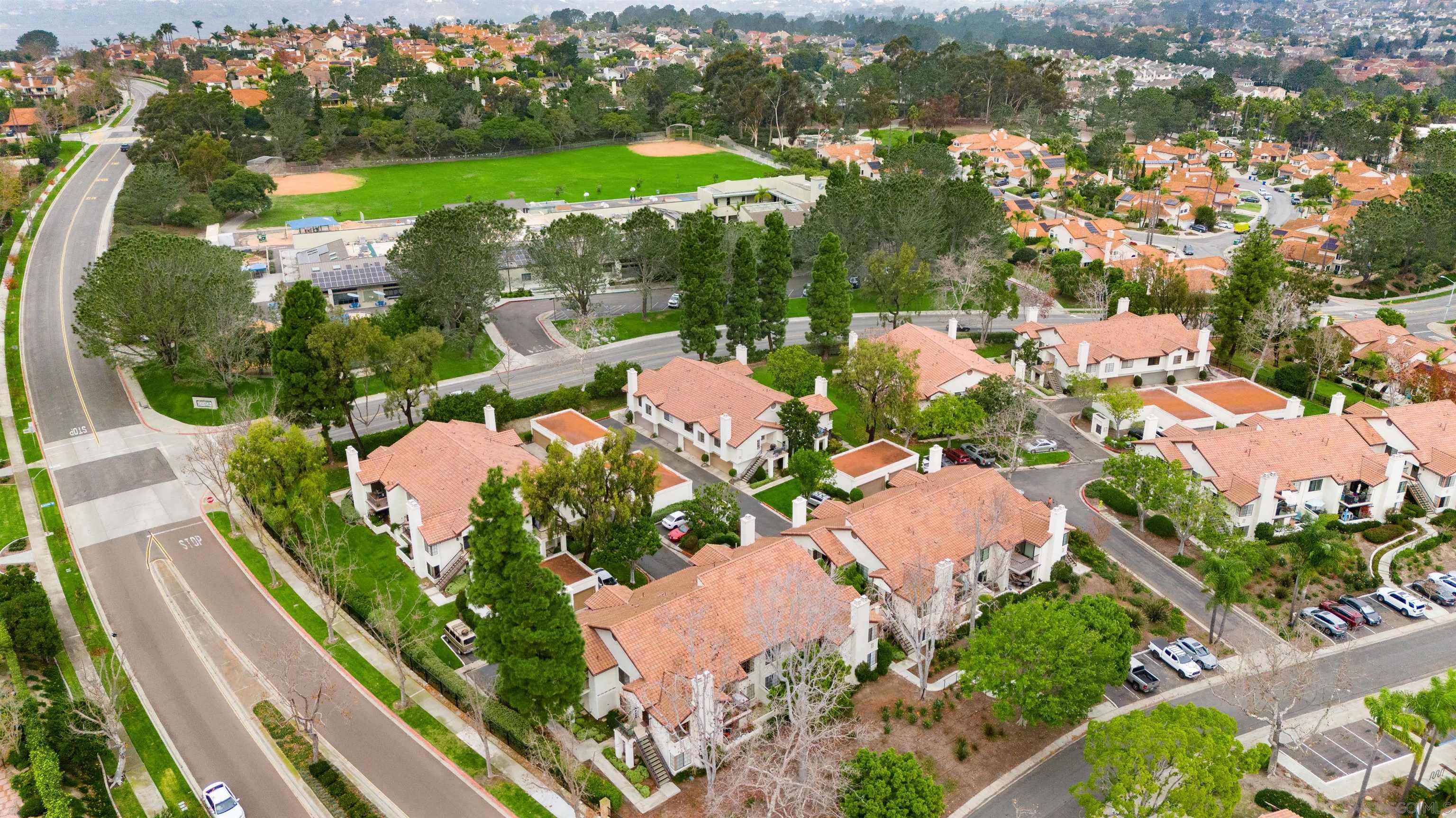 Detail Gallery Image 19 of 21 For 3546  Seahorn Cir, San Diego,  CA 92130 - 2 Beds | 2 Baths