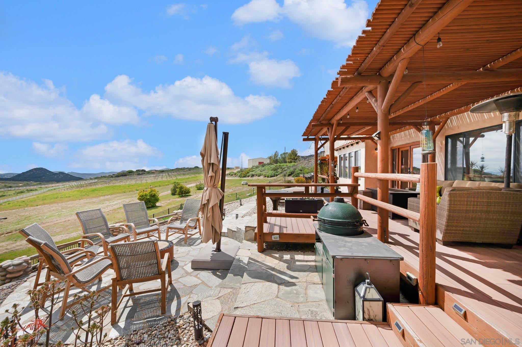 Detail Gallery Image 6 of 71 For 17287  Oak Hollow Road, Ramona,  CA 92065 - 5 Beds | 3/1 Baths