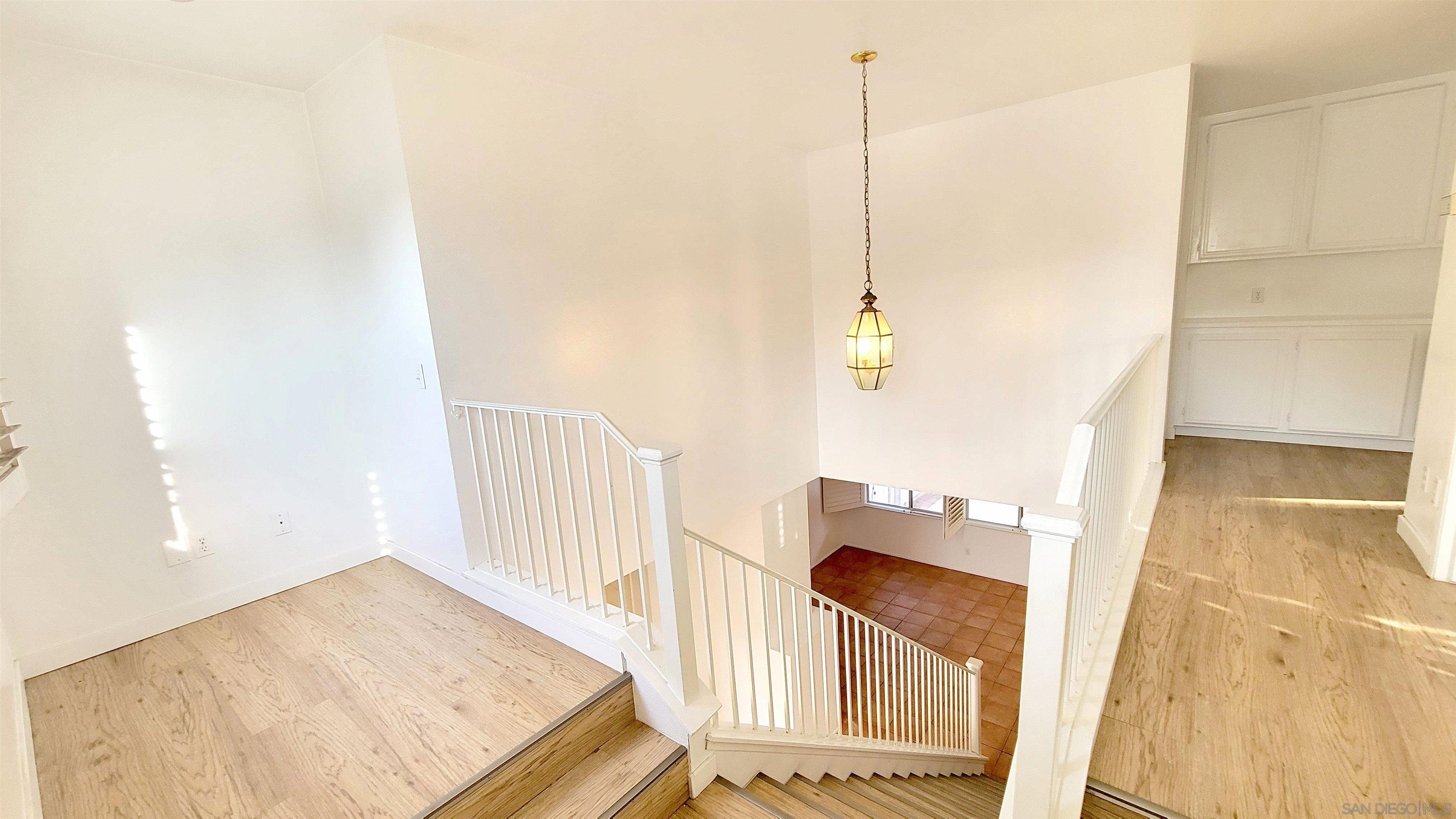 Detail Gallery Image 15 of 28 For 1205  Calle Tesoro, Chula Vista,  CA 91915 - 3 Beds | 2/1 Baths