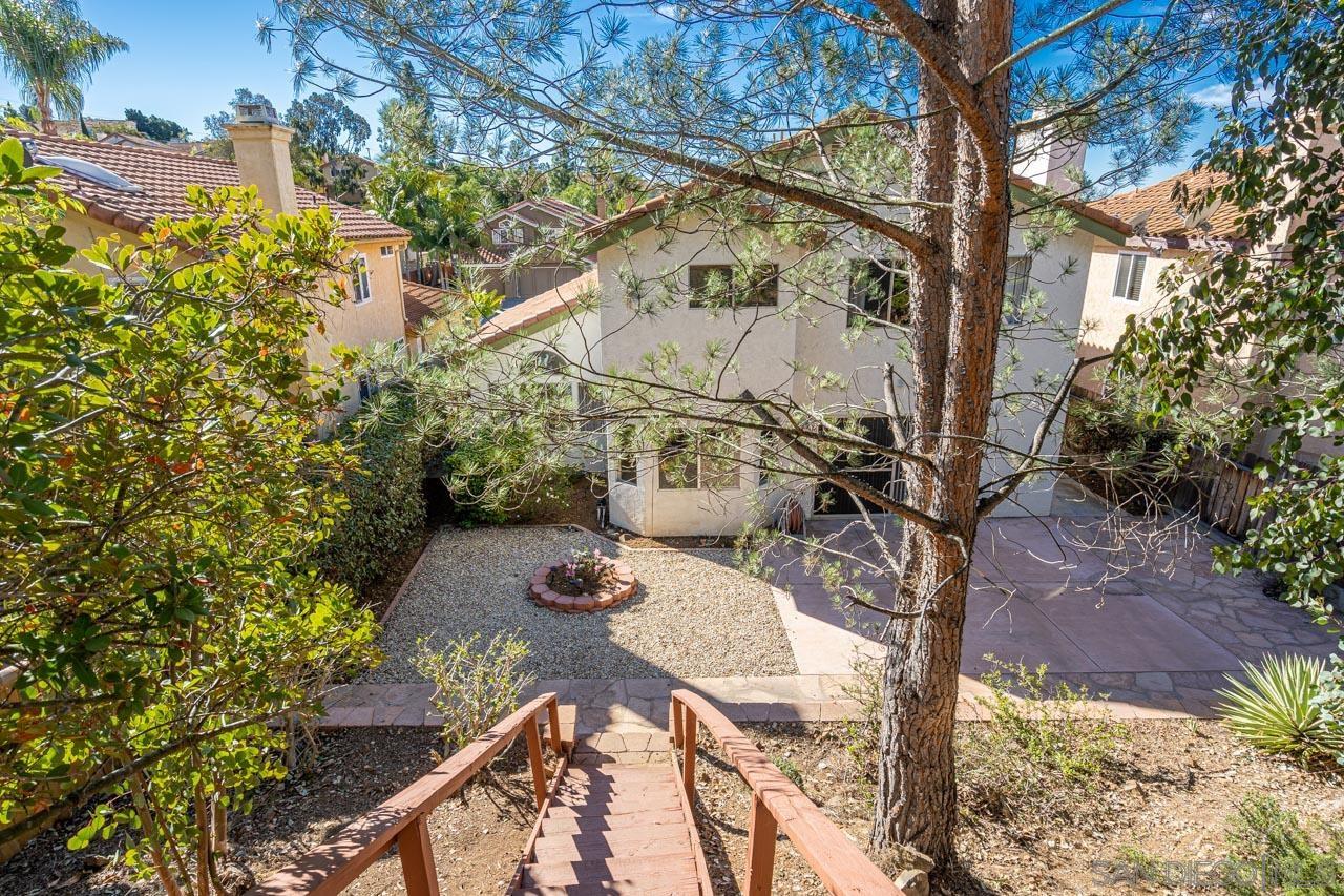 Detail Gallery Image 30 of 32 For 9244  Calle De Vista Oeste, San Diego,  CA 92129 - 4 Beds | 3 Baths