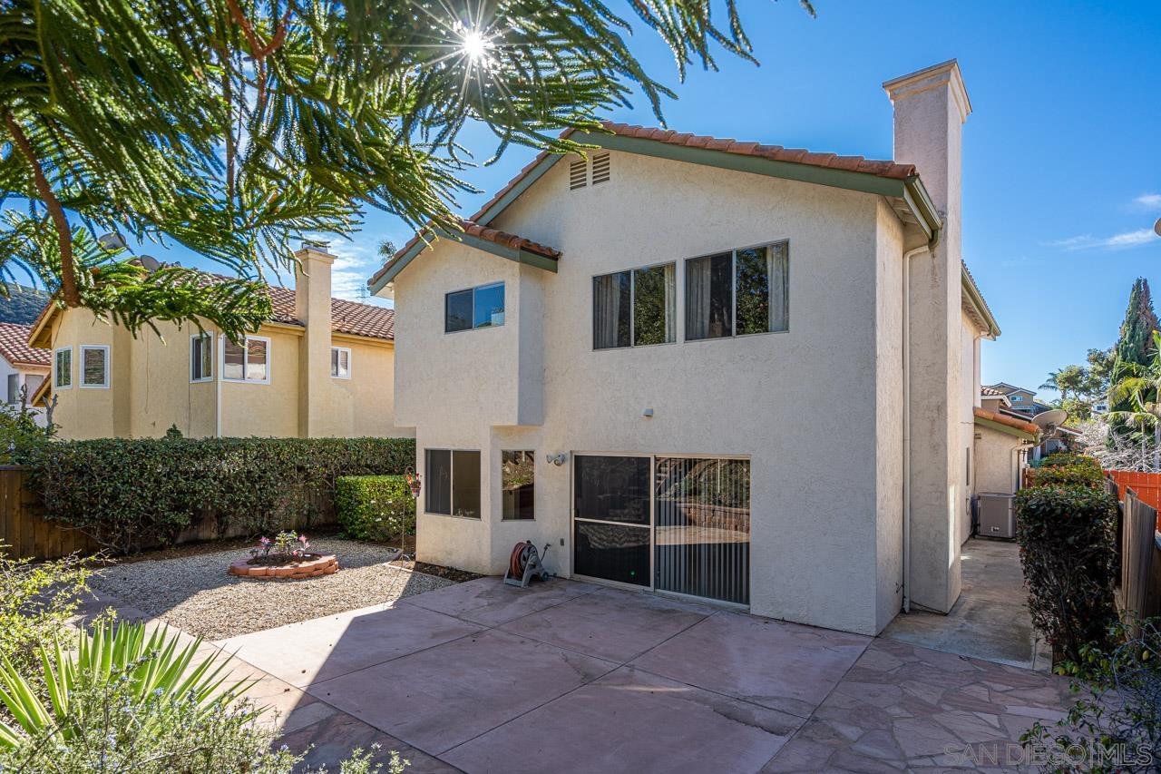 Detail Gallery Image 31 of 32 For 9244  Calle De Vista Oeste, San Diego,  CA 92129 - 4 Beds | 3 Baths