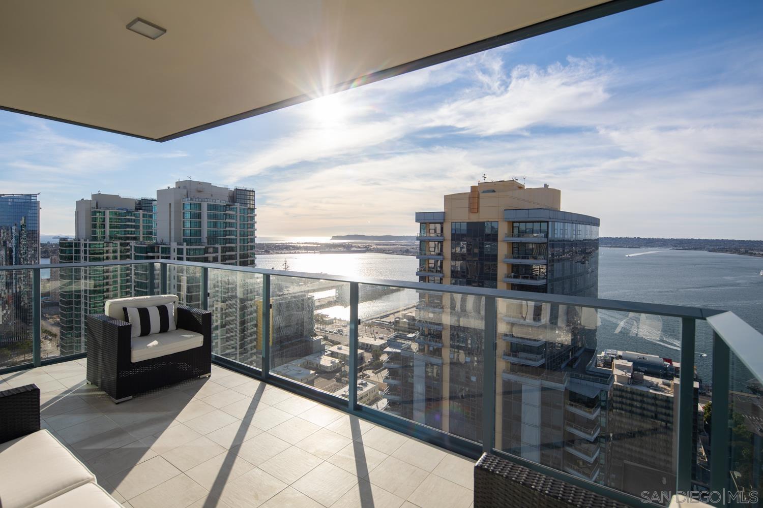 Detail Gallery Image 11 of 31 For 1388  Kettner Blvd  3405, San Diego,  CA 92101 - 2 Beds | 2 Baths