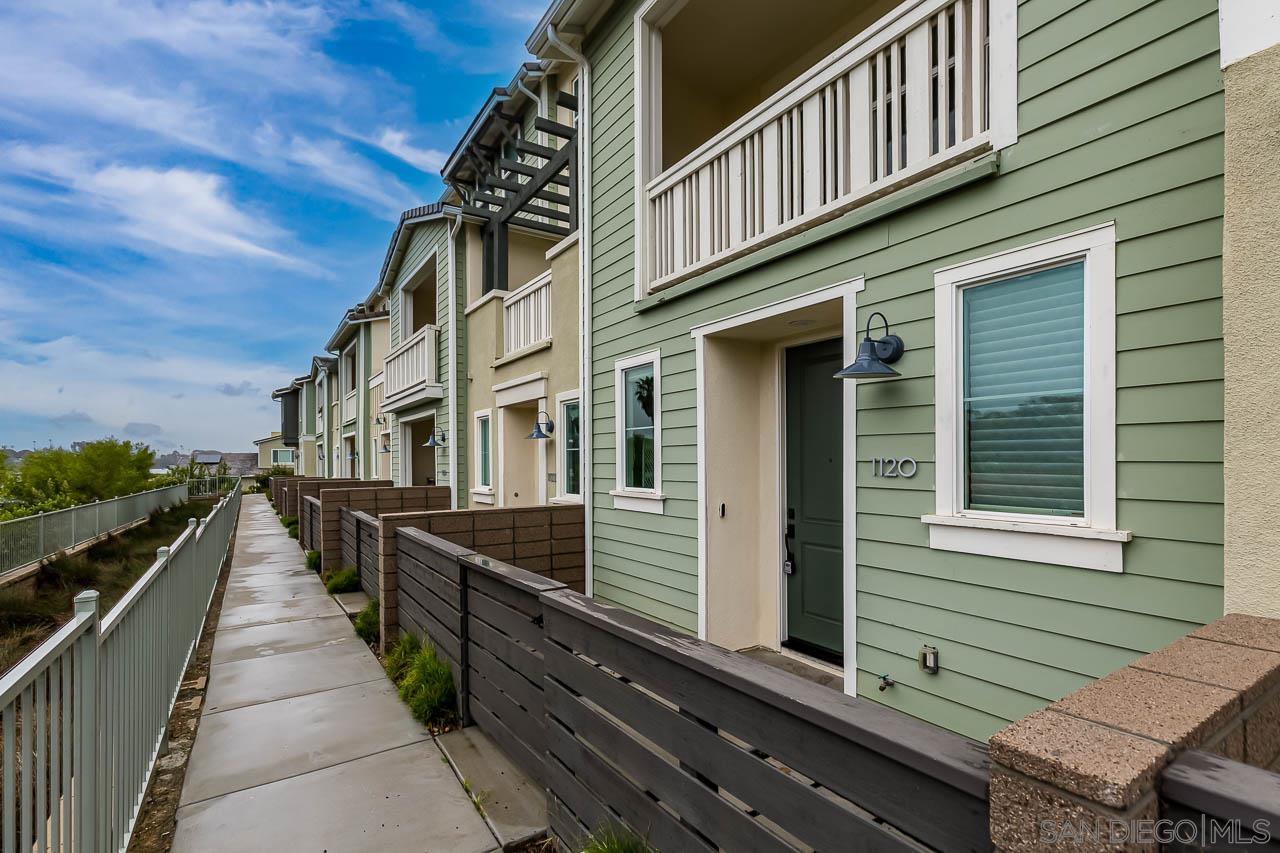 Front Image Thumbnail for SD250046230