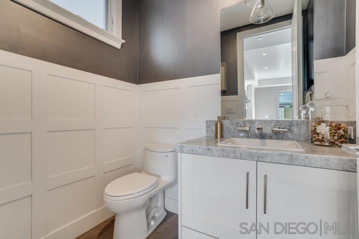 Detail Gallery Image 24 of 56 For 710  E Avenue, Coronado,  CA 92118 - 4 Beds | 4/1 Baths