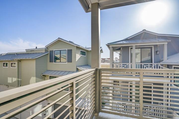 Detail Gallery Image 48 of 56 For 710  E Avenue, Coronado,  CA 92118 - 4 Beds | 4/1 Baths