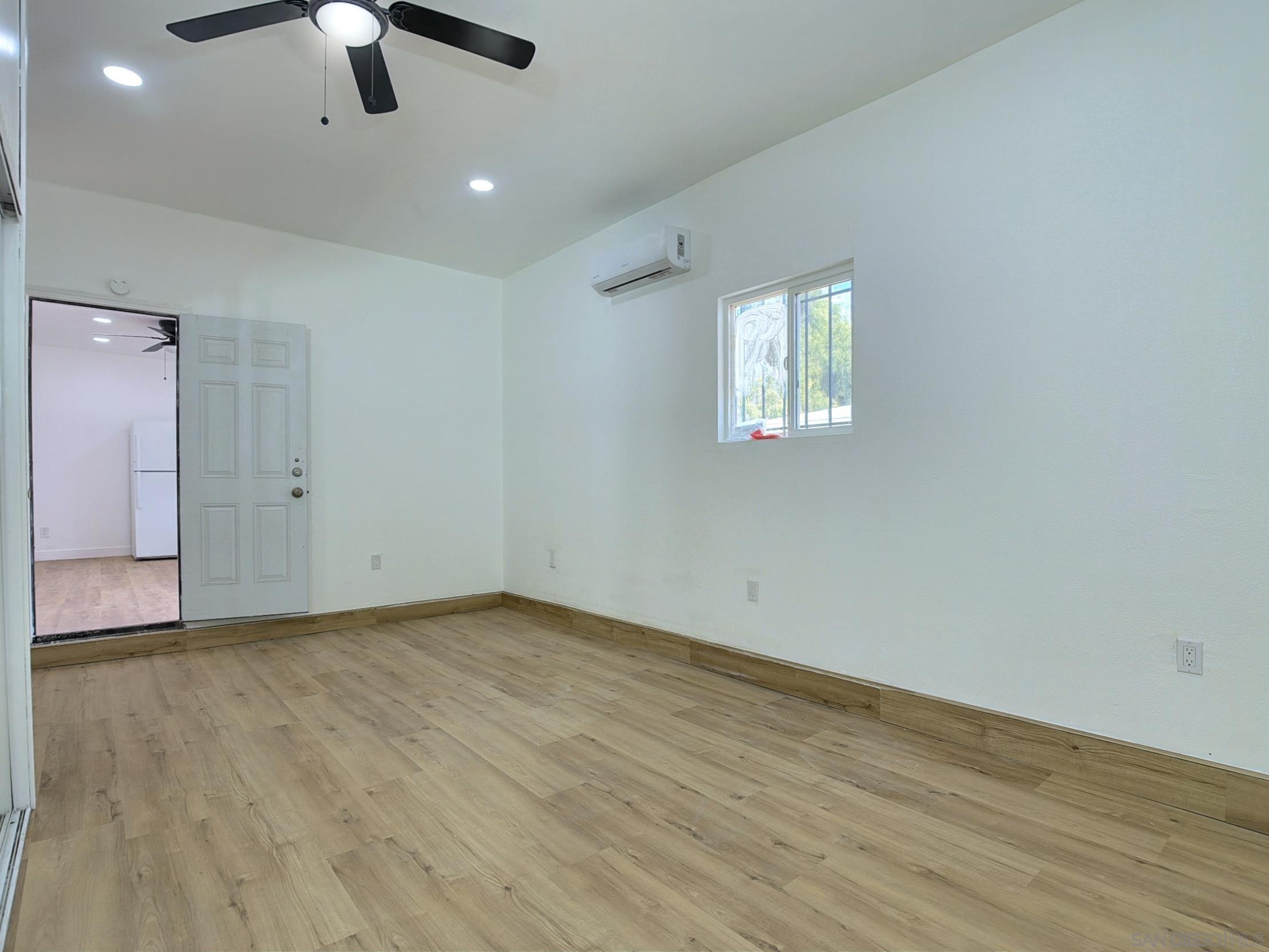 Detail Gallery Image 16 of 35 For 4650  Hilltop, San Diego,  CA 92102 - 3 Beds | 2 Baths