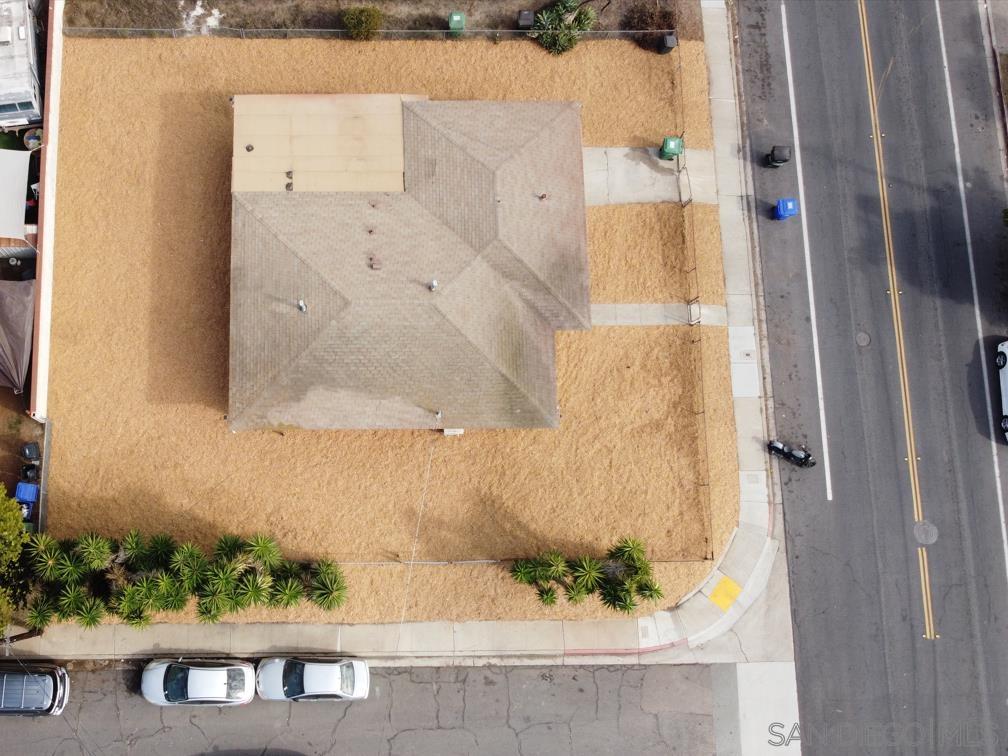 Detail Gallery Image 3 of 35 For 4650  Hilltop, San Diego,  CA 92102 - 3 Beds | 2 Baths