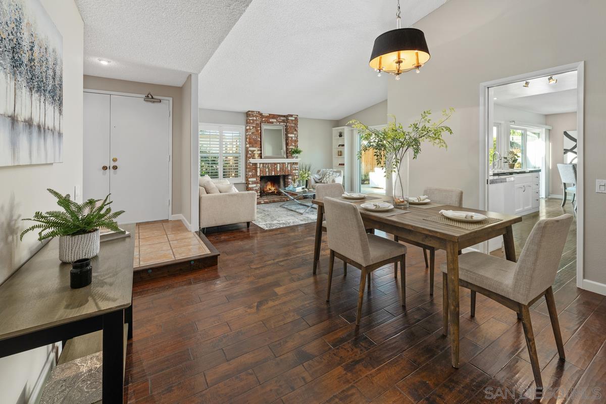 Detail Gallery Image 9 of 27 For 6330  Printwood Way, San Diego,  CA 92117 - 4 Beds | 2 Baths