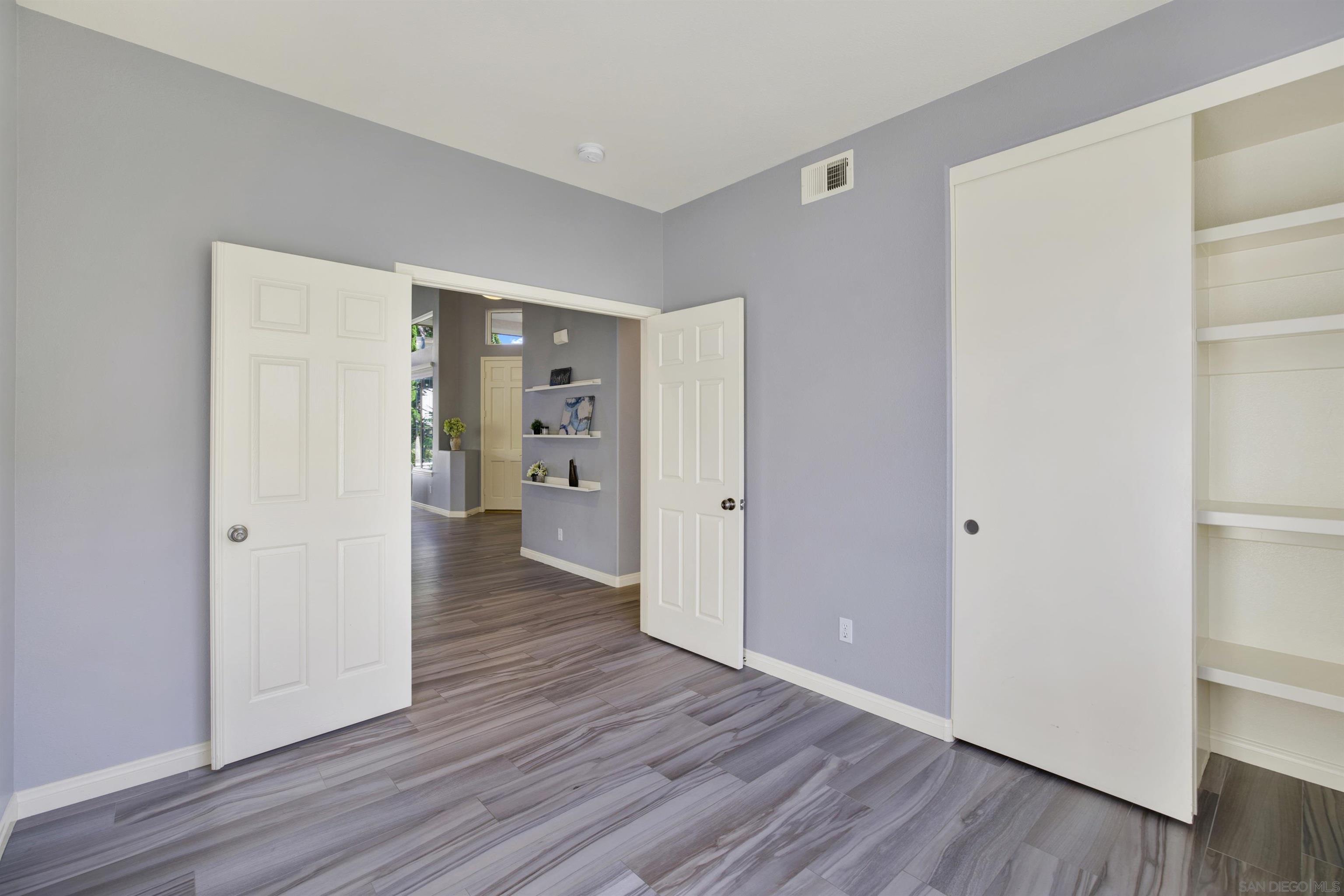 Detail Gallery Image 32 of 62 For 1010  Whimbrel Ct, Carlsbad,  CA 92011 - 4 Beds | 3 Baths