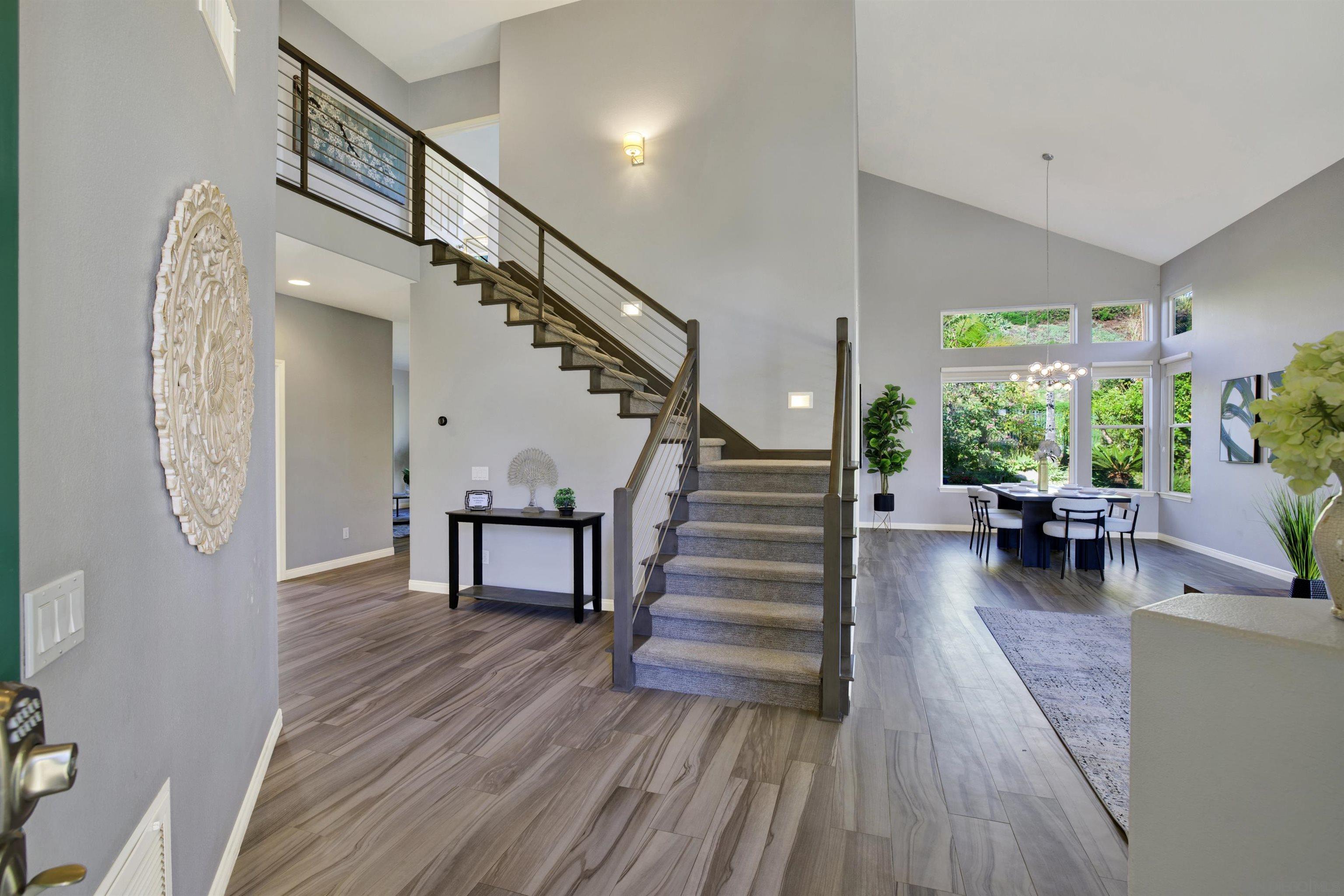 Detail Gallery Image 10 of 62 For 1010  Whimbrel Ct, Carlsbad,  CA 92011 - 4 Beds | 3 Baths