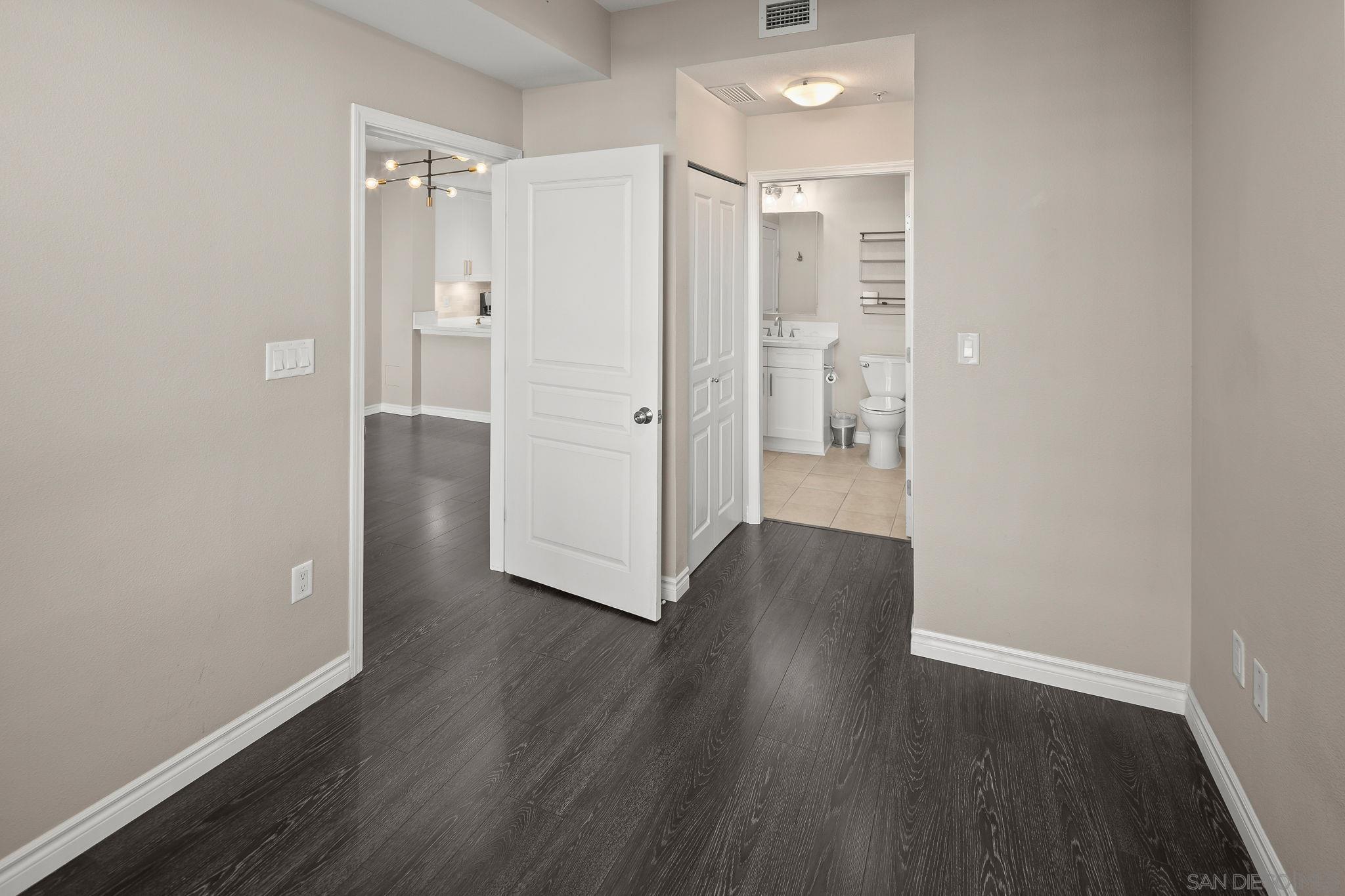 Detail Gallery Image 17 of 45 For 300 W Beech St  505, San Diego,  CA 92101 - 1 Beds | 1 Baths