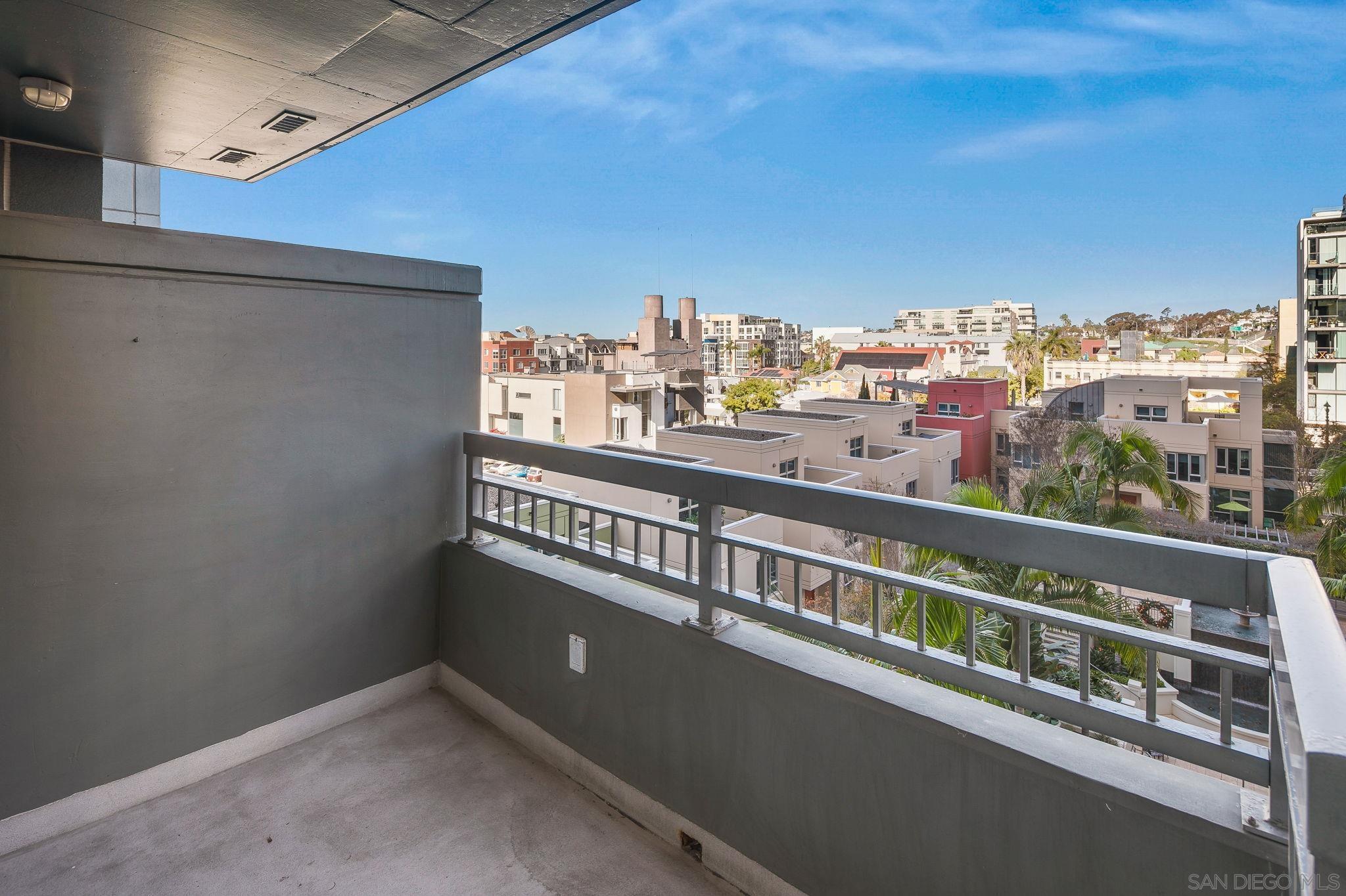 Detail Gallery Image 24 of 45 For 300 W Beech St  505, San Diego,  CA 92101 - 1 Beds | 1 Baths