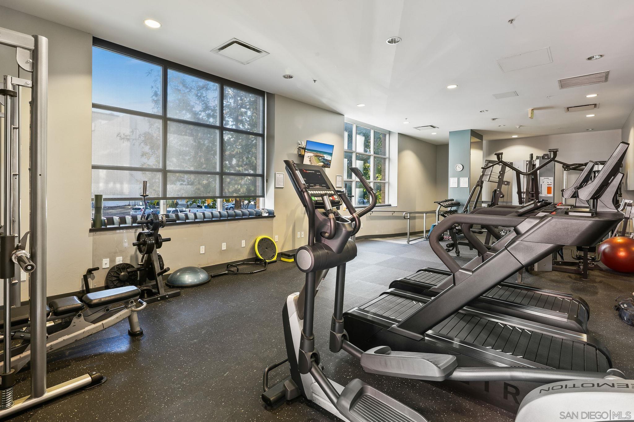 Detail Gallery Image 37 of 45 For 300 W Beech St  505, San Diego,  CA 92101 - 1 Beds | 1 Baths