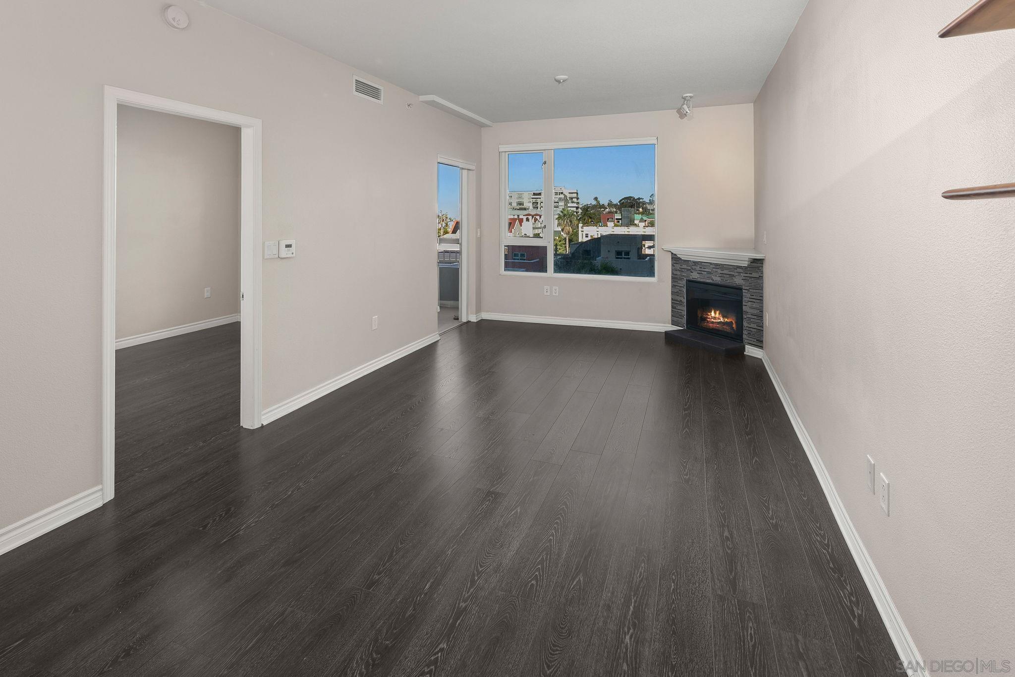 Detail Gallery Image 10 of 45 For 300 W Beech St  505, San Diego,  CA 92101 - 1 Beds | 1 Baths