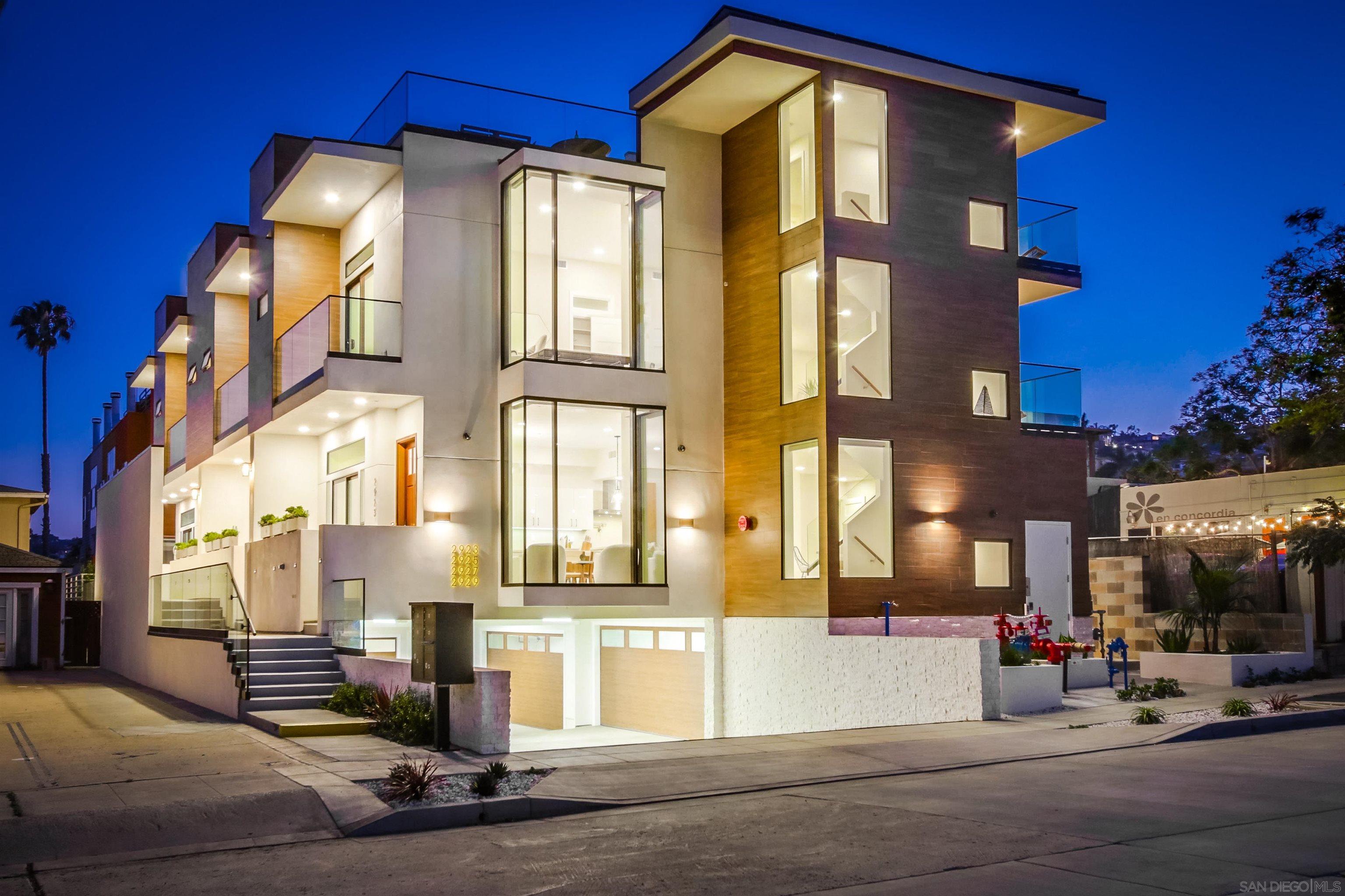 Front Image Thumbnail for SD250046253