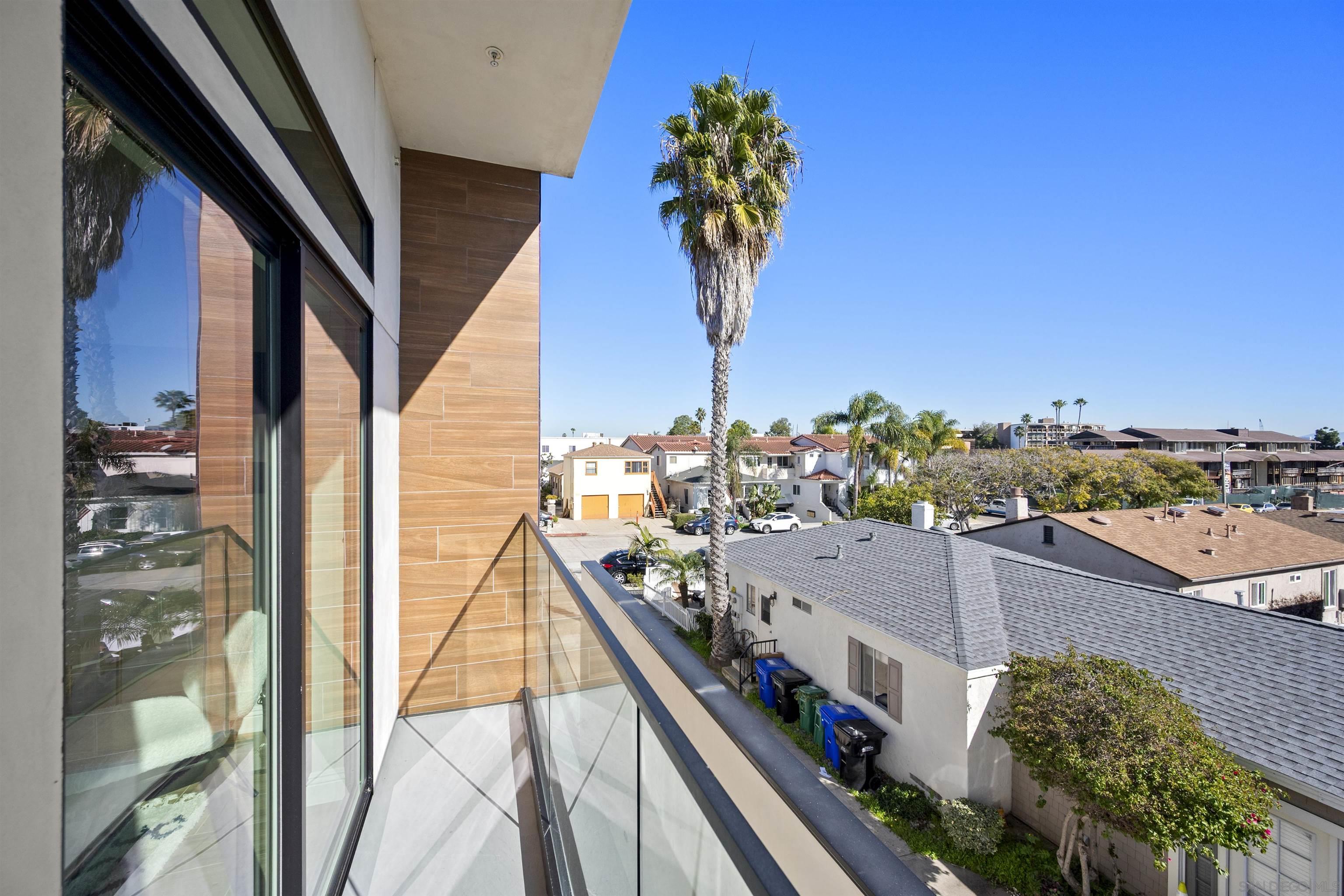 Detail Gallery Image 16 of 32 For 2925  Upshur St., San Diego,  CA 92106 - 3 Beds | 2/2 Baths