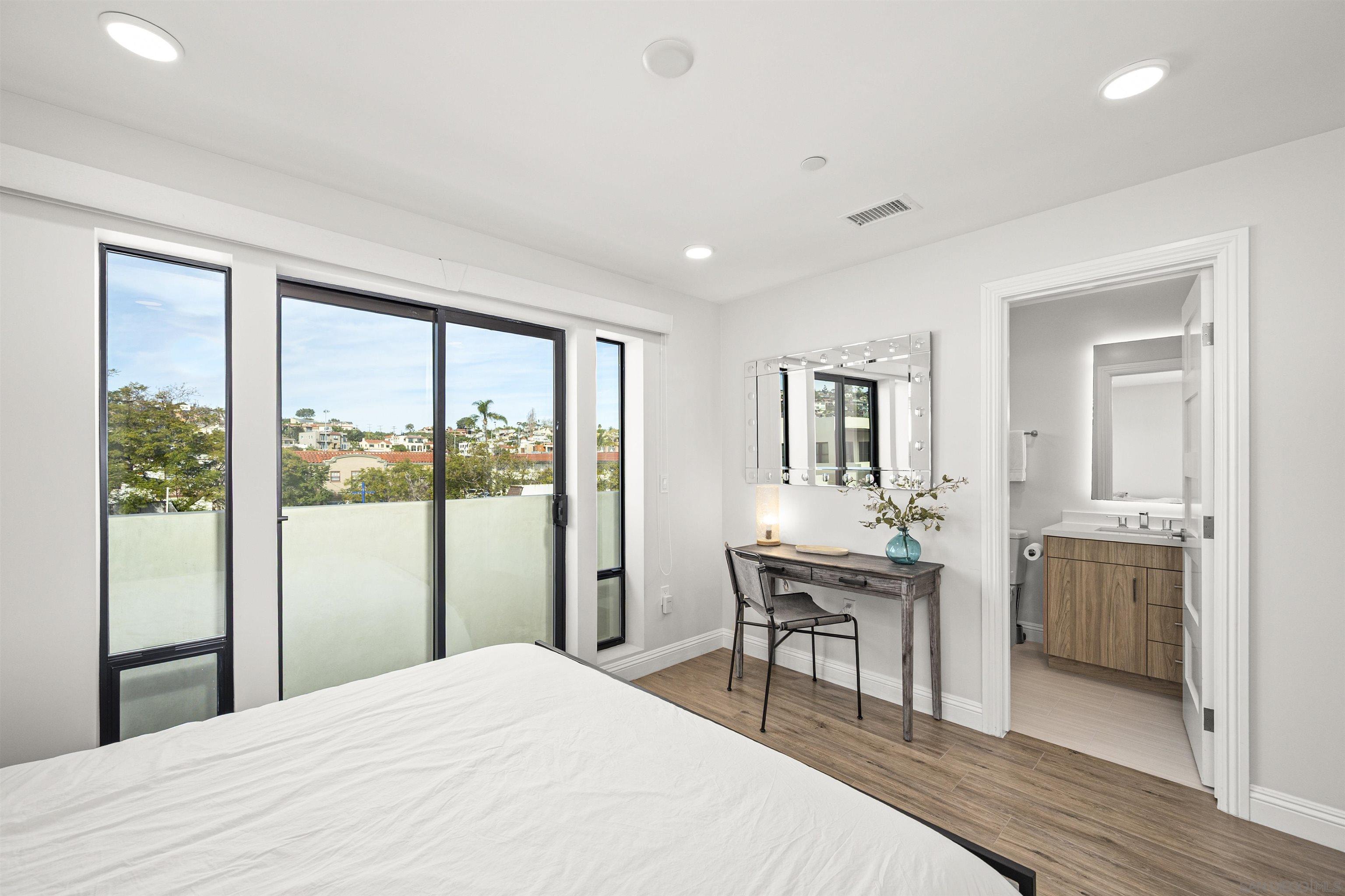 Detail Gallery Image 23 of 32 For 2925  Upshur St., San Diego,  CA 92106 - 3 Beds | 2/2 Baths