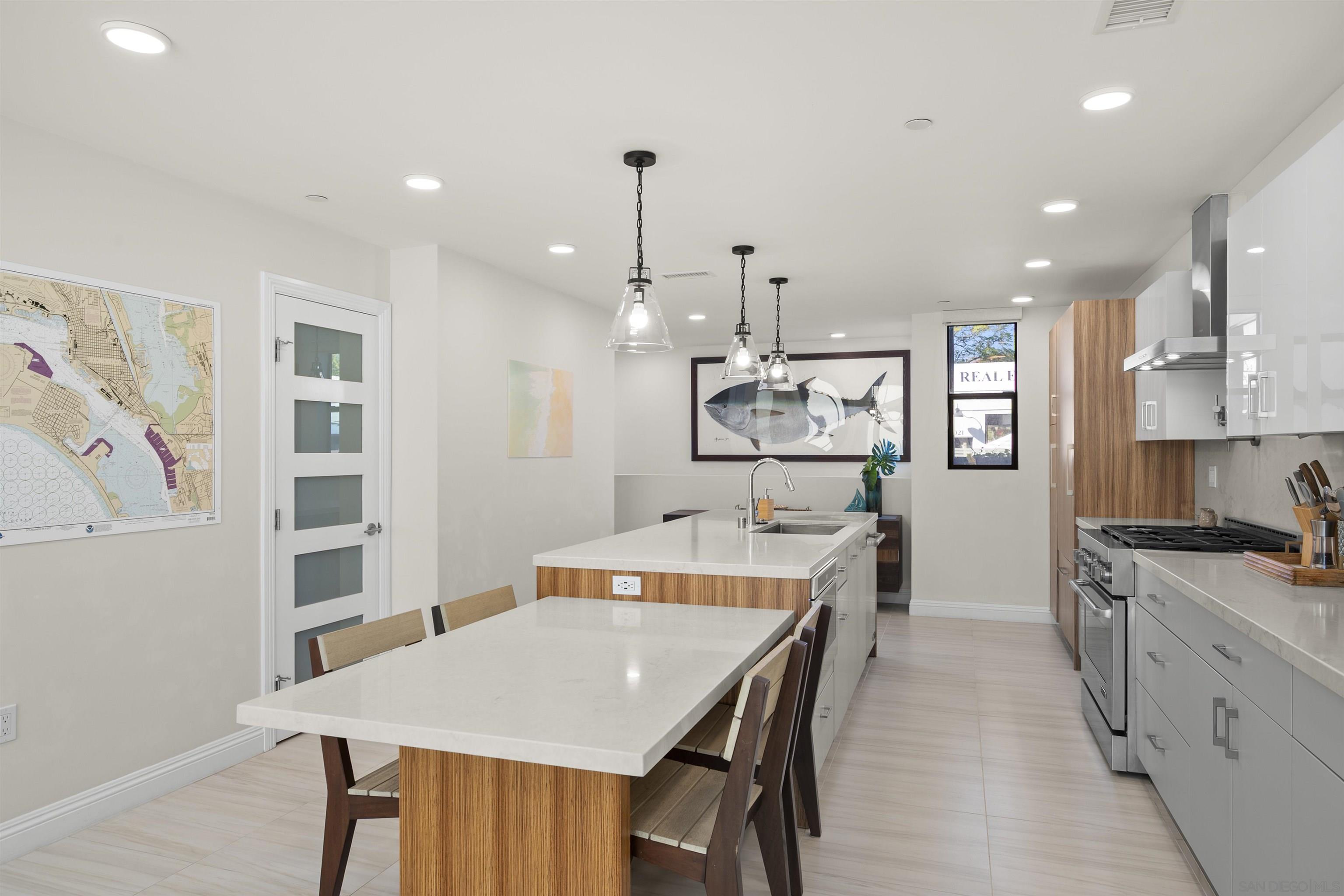 Detail Gallery Image 9 of 32 For 2925  Upshur St., San Diego,  CA 92106 - 3 Beds | 2/2 Baths