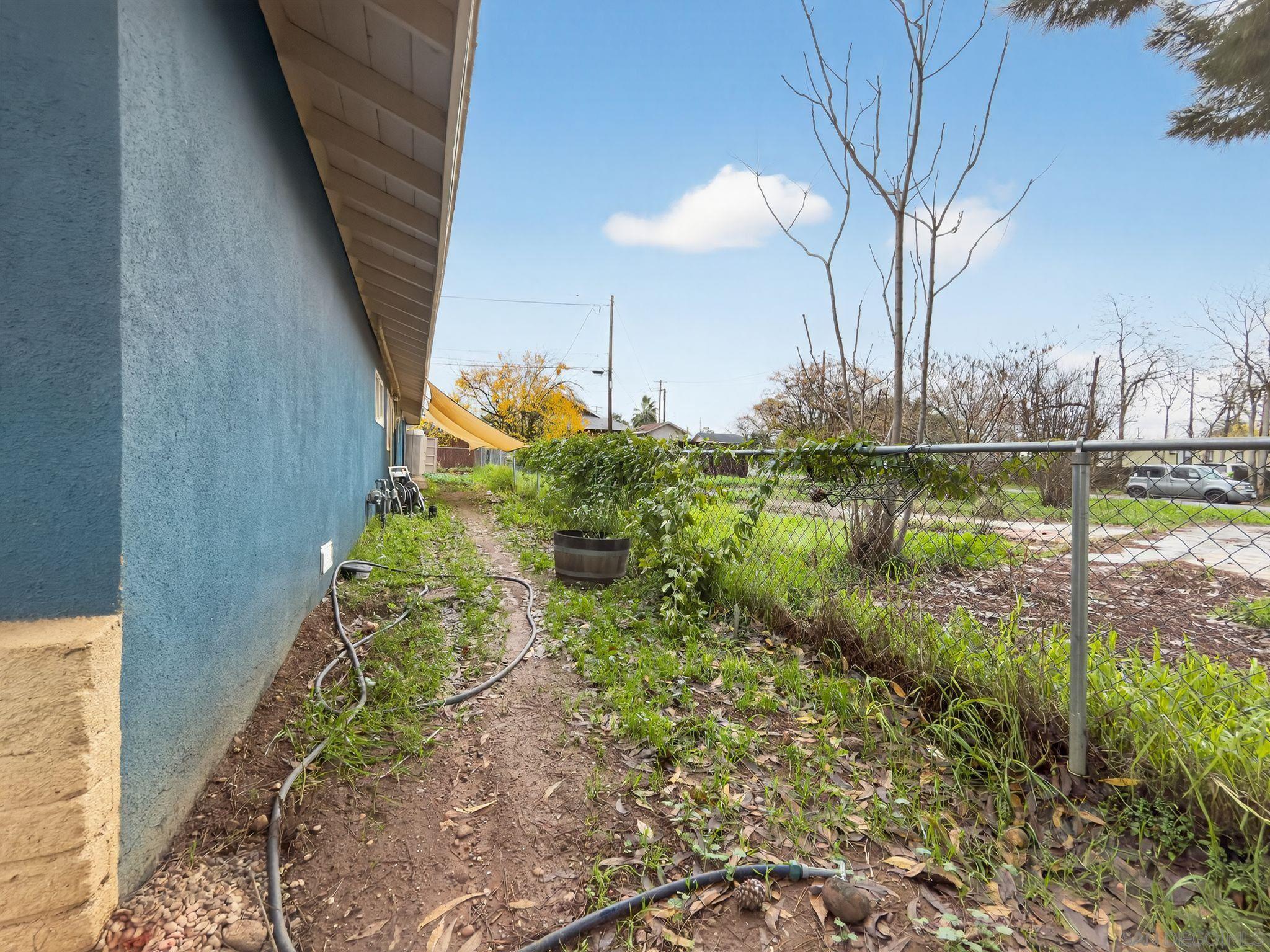 Detail Gallery Image 25 of 30 For 3475  Columbia Ave, Oroville,  CA 95966 - 4 Beds | 3 Baths