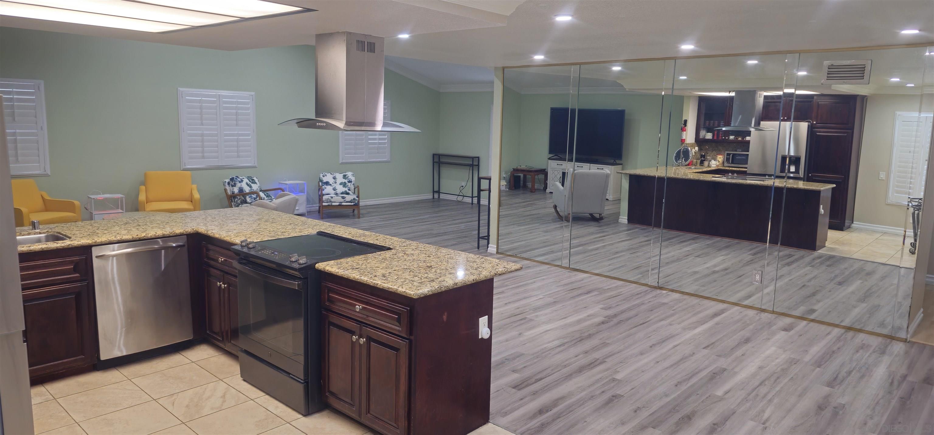 Detail Gallery Image 9 of 21 For 1095  Stillwell, San Diego,  CA 92114 - 3 Beds | 2 Baths