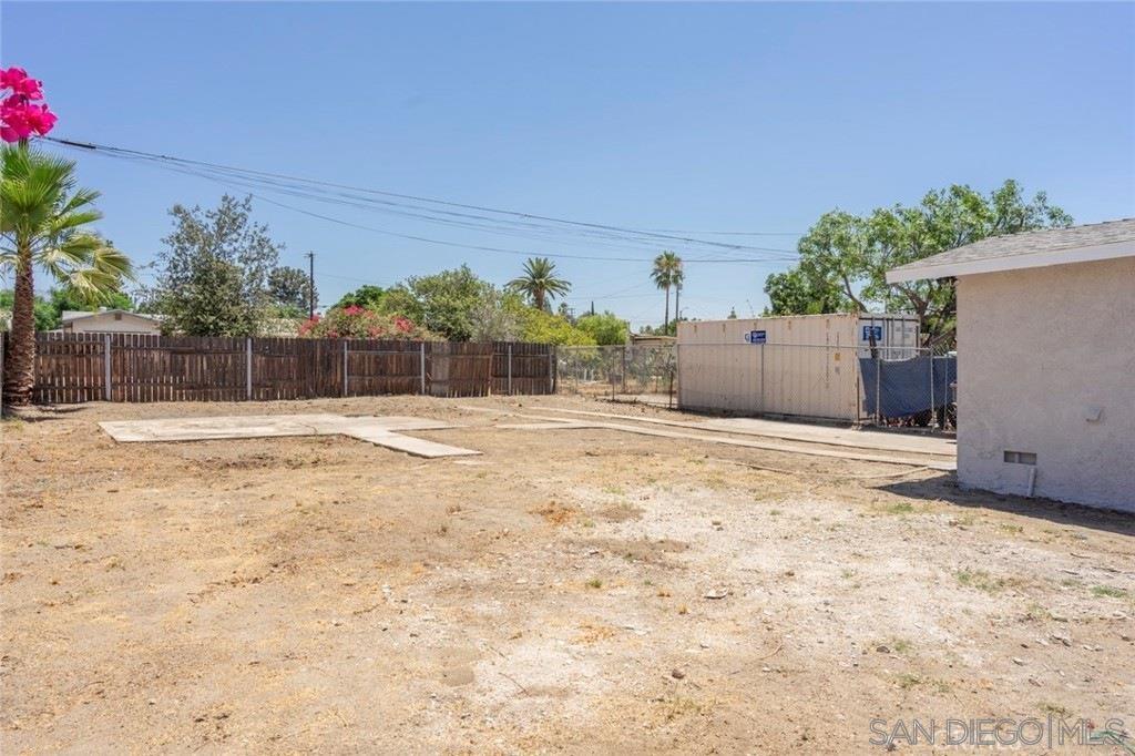 Detail Gallery Image 14 of 14 For 1218  6th St, Redlands,  CA 92374 - 3 Beds | 2 Baths