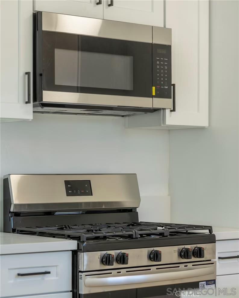 Detail Gallery Image 6 of 14 For 1218  6th St, Redlands,  CA 92374 - 3 Beds | 2 Baths