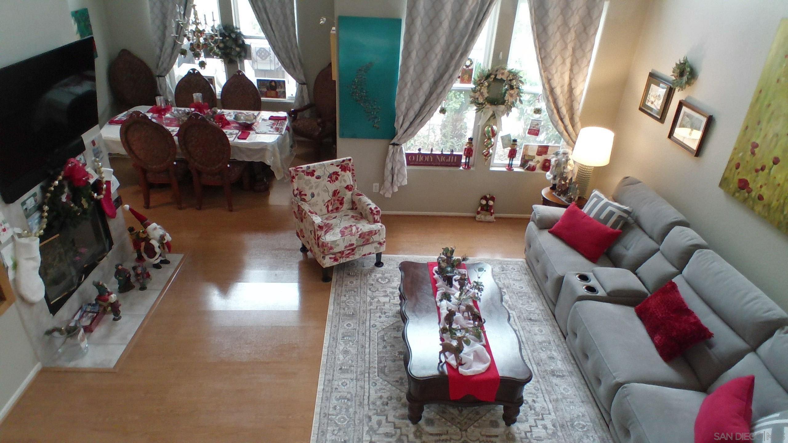 Detail Gallery Image 12 of 47 For 1775  Fabled Waters Drive, Spring Valley,  CA 91977 - 3 Beds | 2/1 Baths