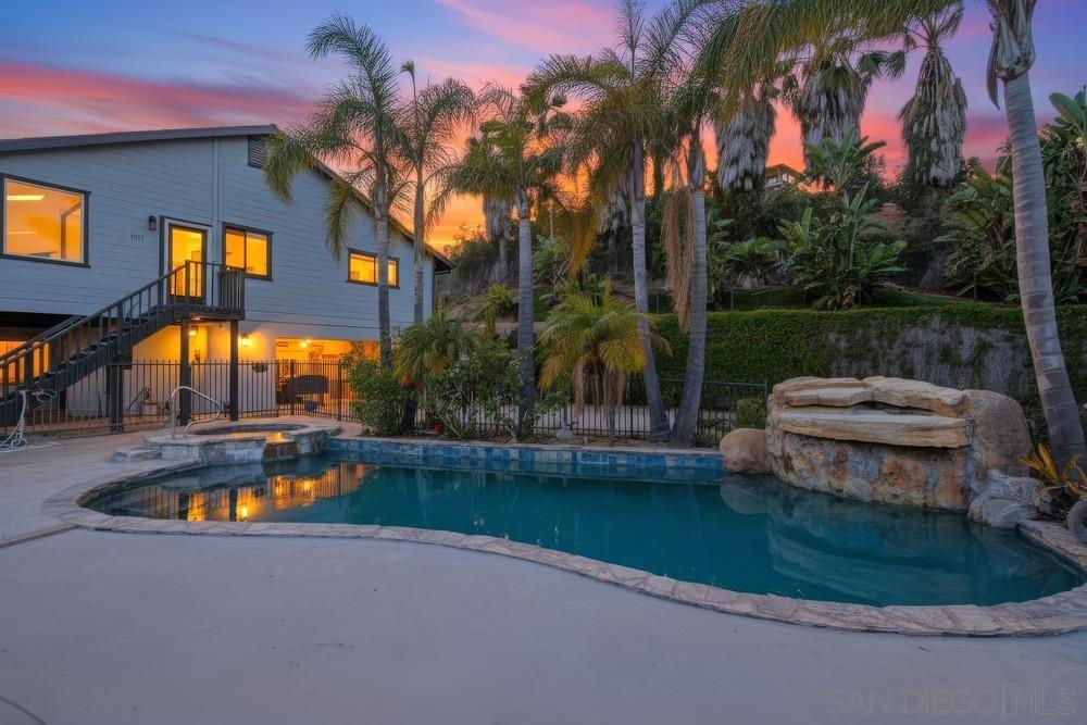 Front Image Thumbnail for SD250046270