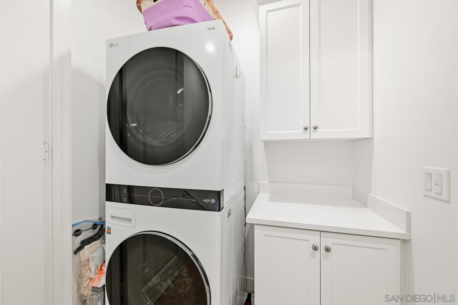 Detail Gallery Image 16 of 22 For 2217  Brix Gln, Escondido,  CA 92025 - 3 Beds | 2/1 Baths