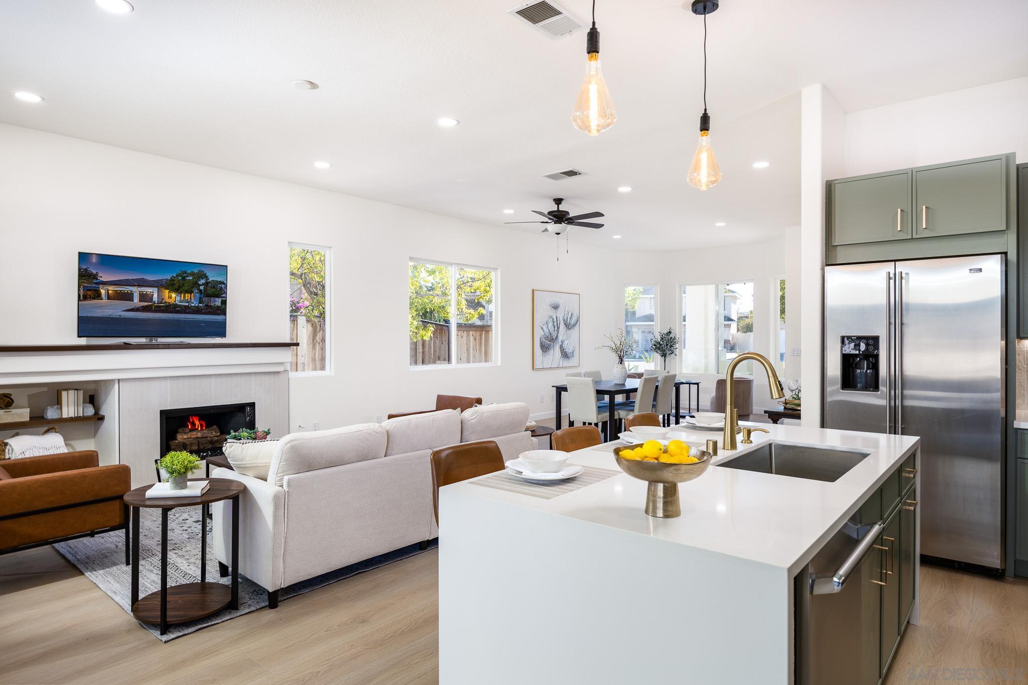 Detail Gallery Image 7 of 42 For 1789  Clydesdale Ct, Oceanside,  CA 92057 - 3 Beds | 2 Baths