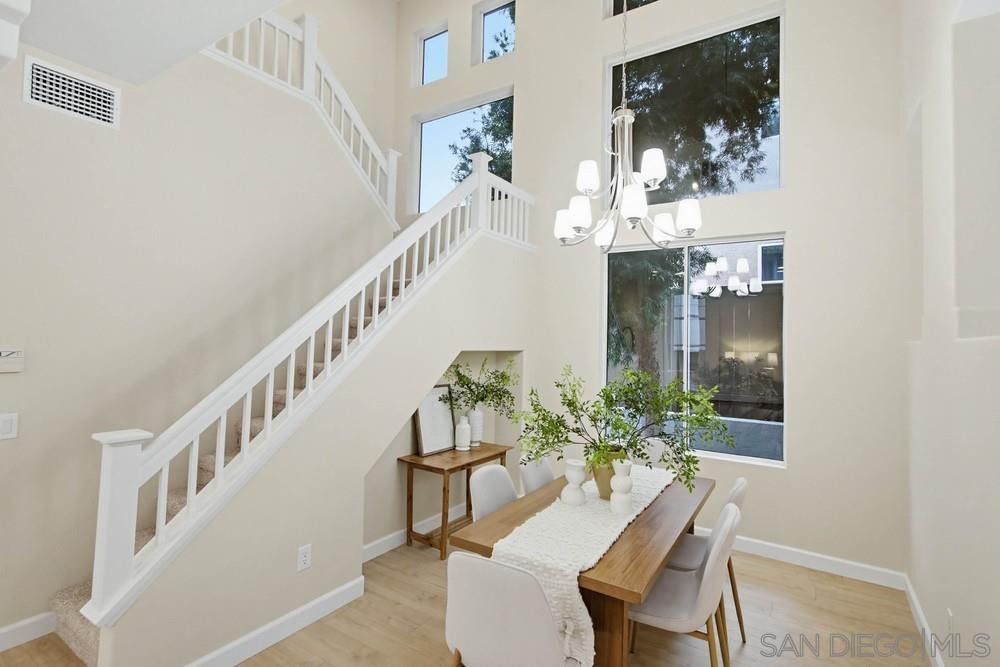 Detail Gallery Image 5 of 35 For 11810  Evergold St, San Diego,  CA 92131 - 5 Beds | 2/1 Baths