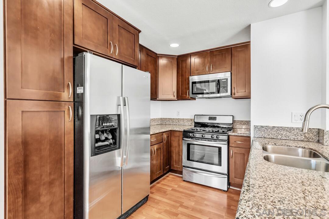 Detail Gallery Image 7 of 21 For 4029  Carmel View Road  136, San Diego,  CA 92130 - 2 Beds | 2 Baths