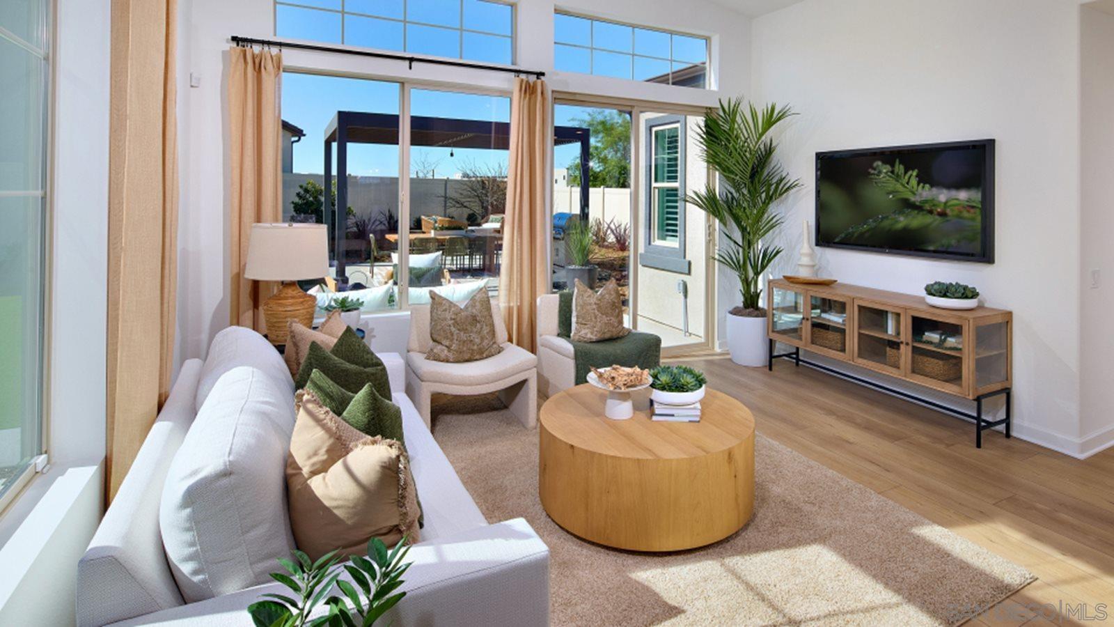 Detail Gallery Image 16 of 22 For 12661  Elizabeth Way, San Diego,  CA 92129 - 3 Beds | 2 Baths