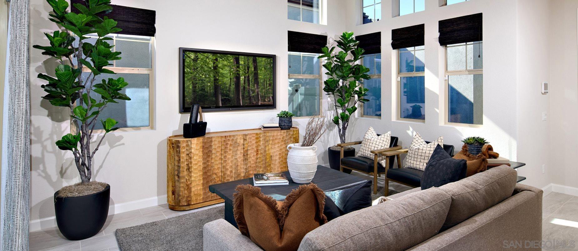 Detail Gallery Image 9 of 17 For 12581  Taylor Way, San Diego,  CA 92129 - 2 Beds | 2 Baths