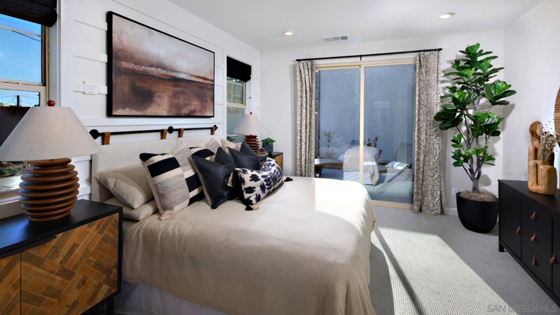 Detail Gallery Image 12 of 17 For 12581  Taylor Way, San Diego,  CA 92129 - 2 Beds | 2 Baths