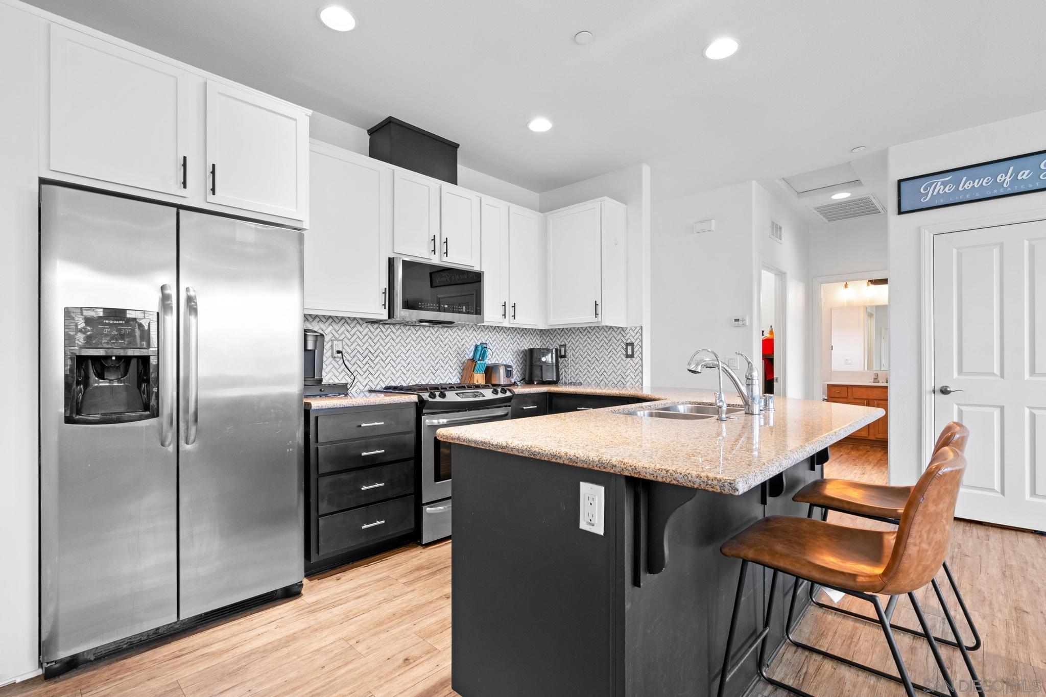 Detail Gallery Image 7 of 22 For 1344  Shoshone Falls Drive, Ramona,  CA 92065 - 2 Beds | 2 Baths