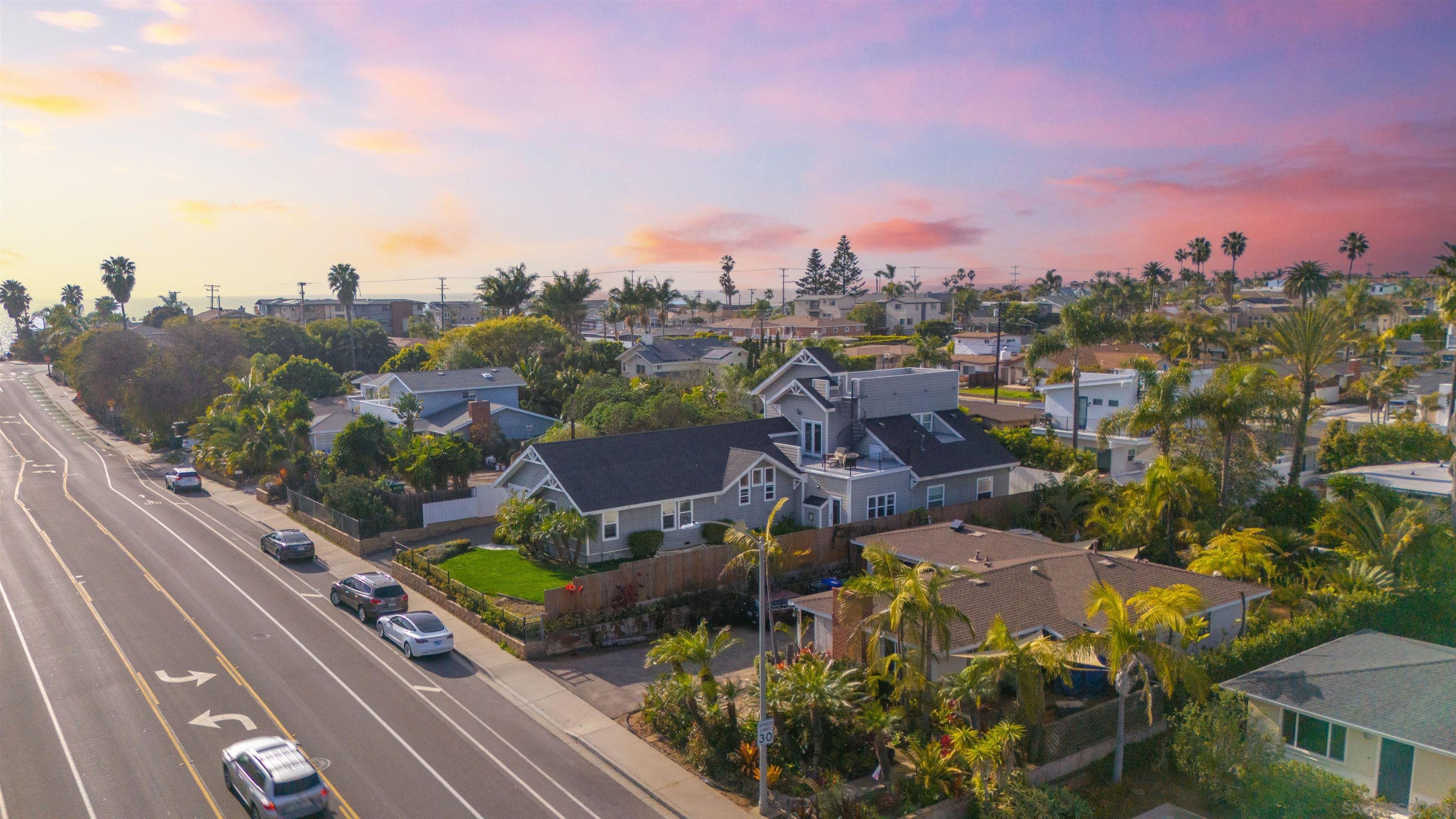 Detail Gallery Image 26 of 29 For 370  Tamarack Ave, Carlsbad,  CA 92008 - 3 Beds | 2 Baths