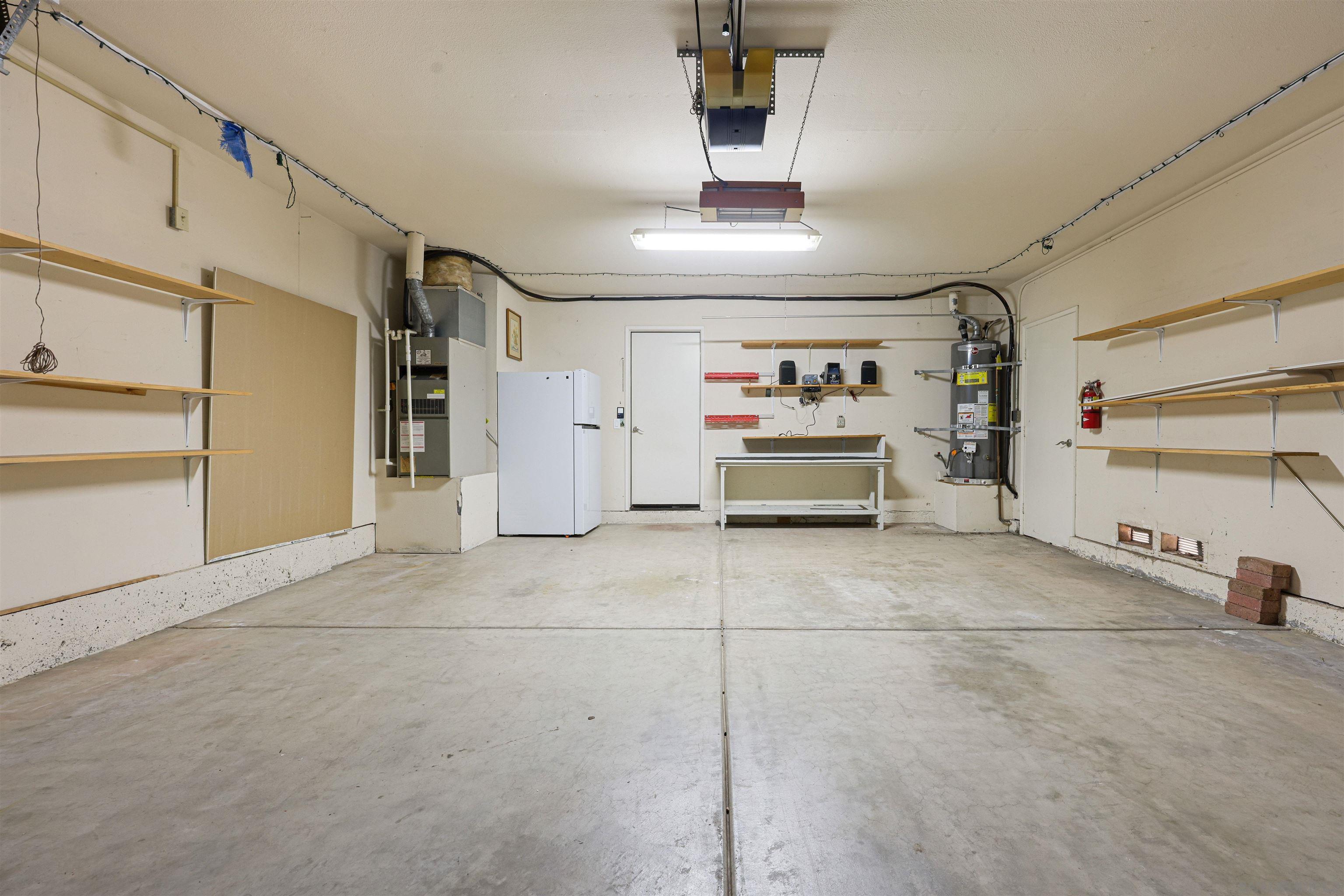 Detail Gallery Image 22 of 25 For 11806  Landbreeze Way, San Diego,  CA 92126 - 3 Beds | 2 Baths