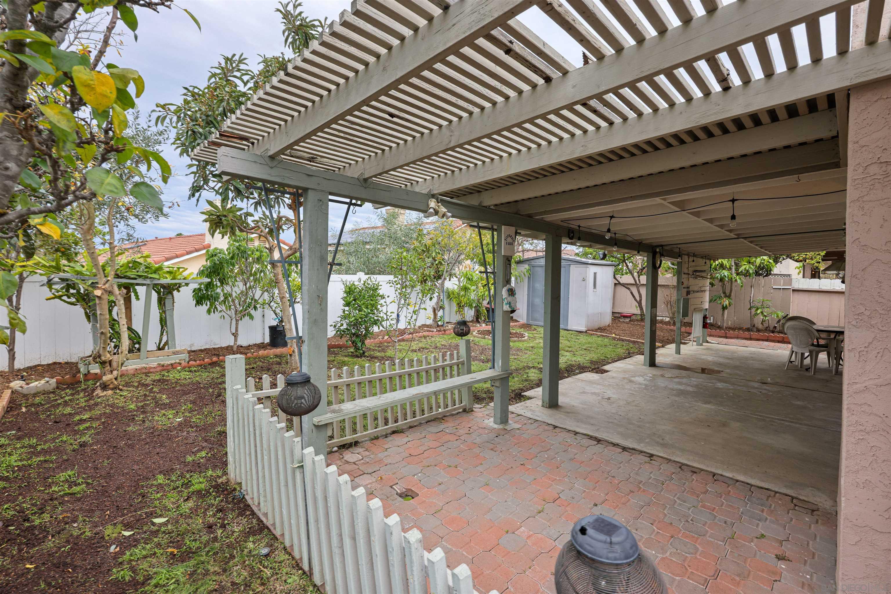 Detail Gallery Image 23 of 25 For 11806  Landbreeze Way, San Diego,  CA 92126 - 3 Beds | 2 Baths