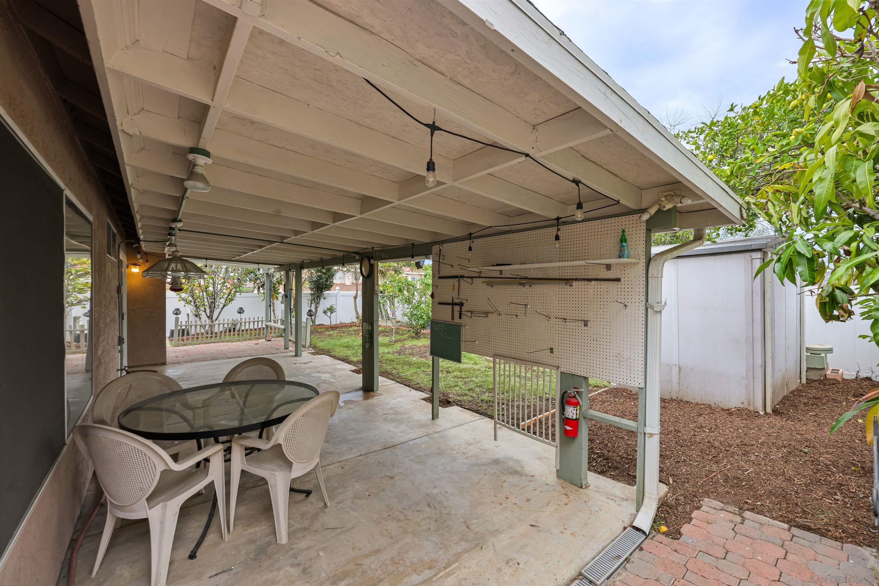 Detail Gallery Image 24 of 25 For 11806  Landbreeze Way, San Diego,  CA 92126 - 3 Beds | 2 Baths