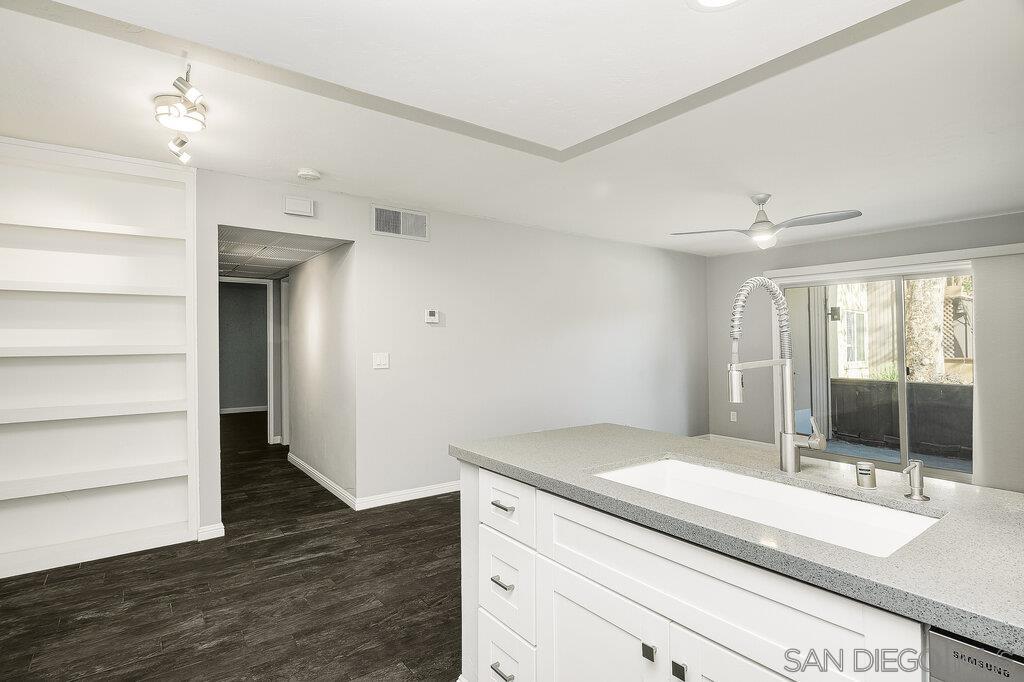Detail Gallery Image 14 of 24 For 6064  Rancho Mission Rd. #453, San Diego,  CA 92108 - 2 Beds | 1/1 Baths