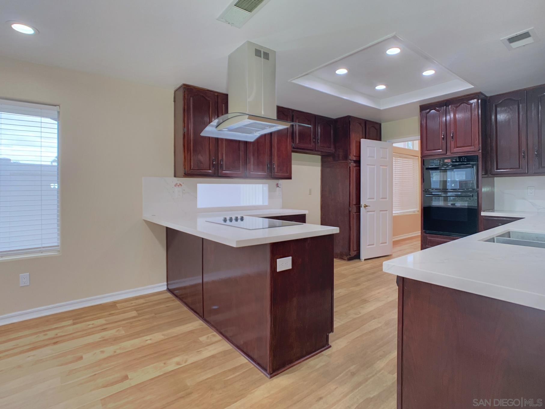 Detail Gallery Image 14 of 61 For 31352  via Eduardo, Temecula,  CA 92592 - 4 Beds | 2 Baths