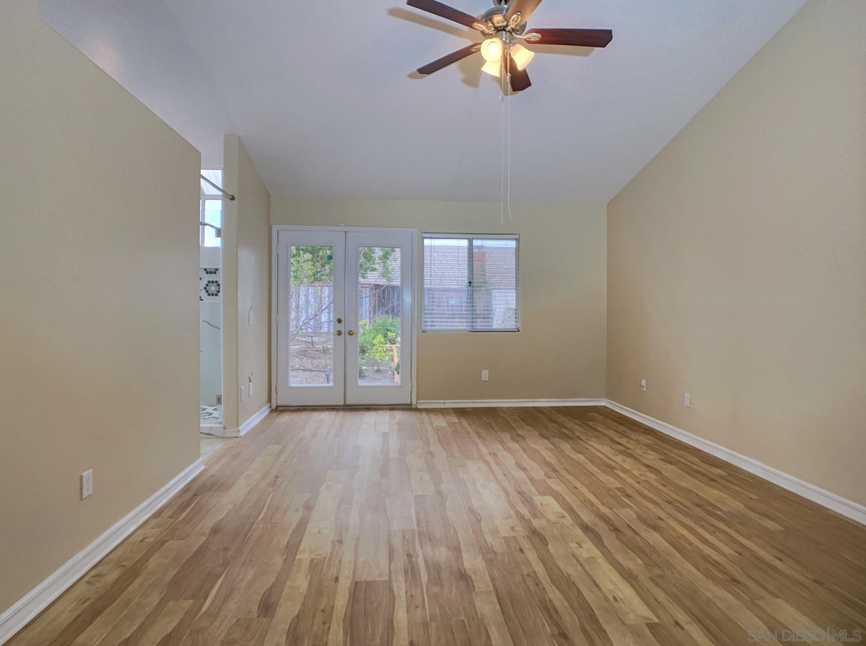 Detail Gallery Image 23 of 61 For 31352  via Eduardo, Temecula,  CA 92592 - 4 Beds | 2 Baths