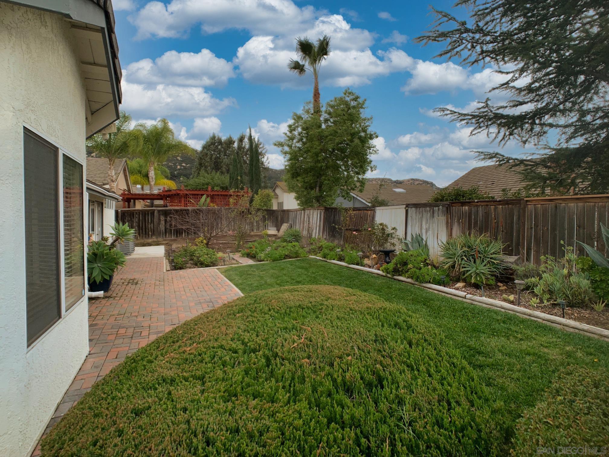 Detail Gallery Image 43 of 61 For 31352  via Eduardo, Temecula,  CA 92592 - 4 Beds | 2 Baths