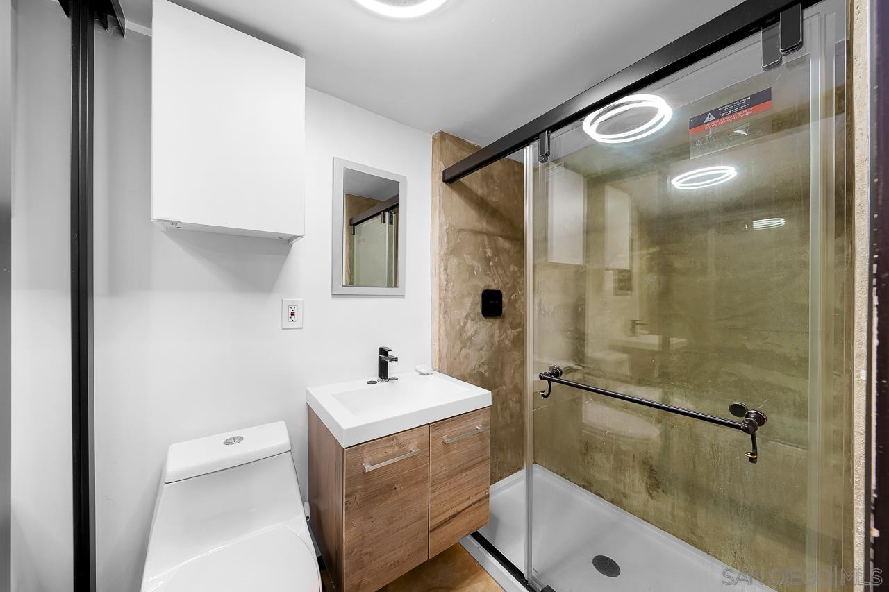 Detail Gallery Image 30 of 48 For 325 S 30th St, San Diego,  CA 92113 - – Beds | – Baths